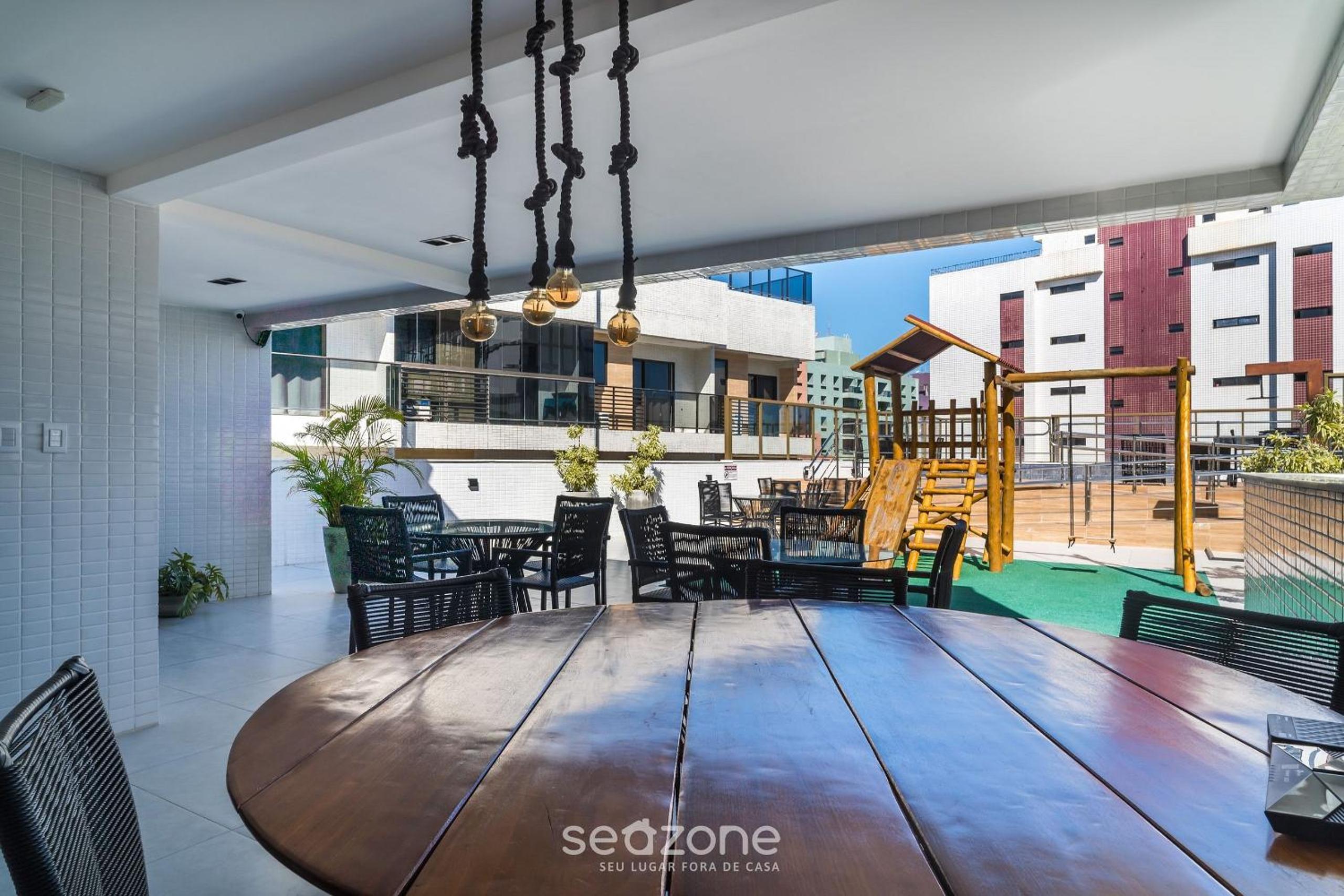 Your stay 2 min from the beach in a building with a pool in the best location in Cabedelo-PB | PTAs