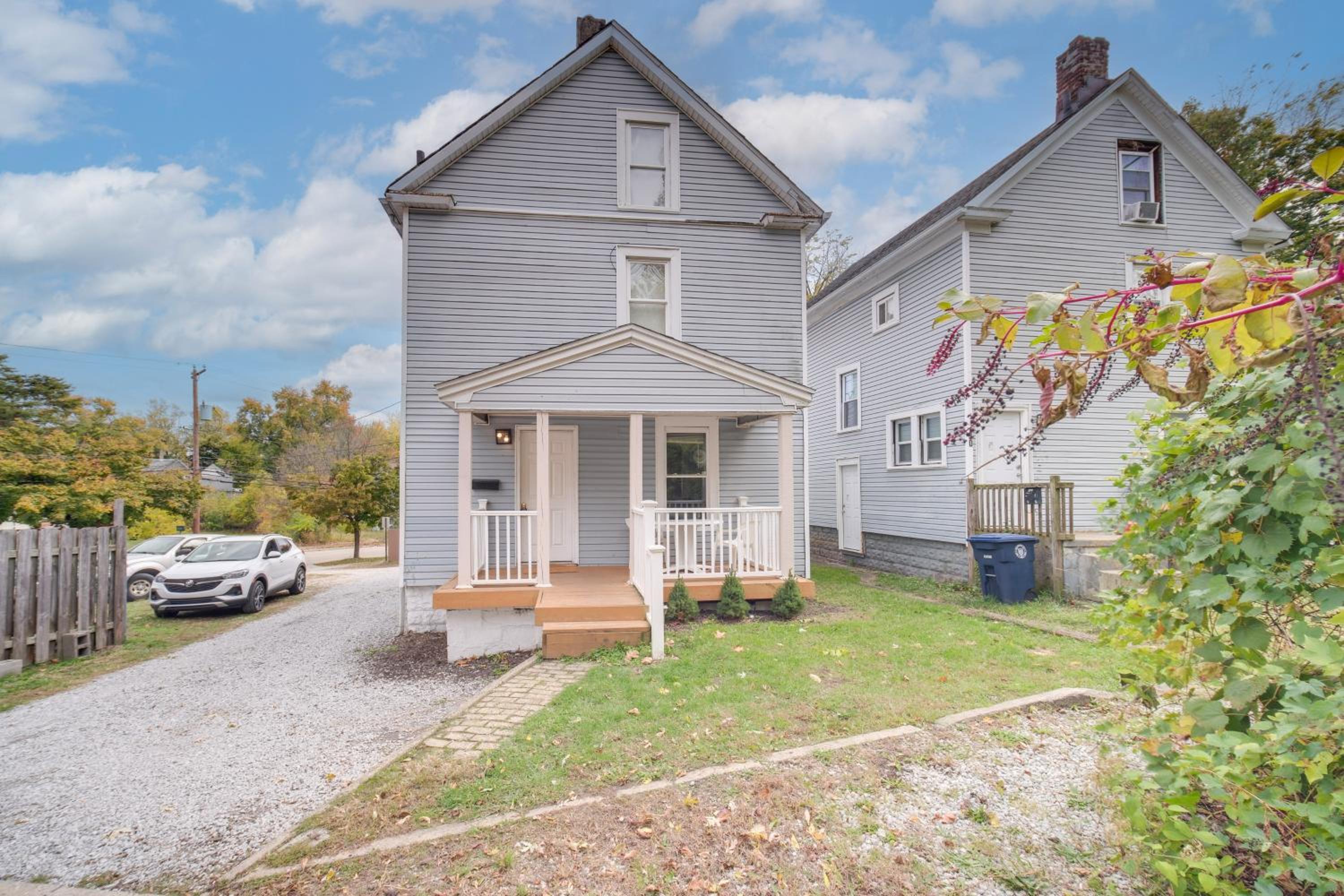Modern and Convenient! Group Stay in Highland Square
