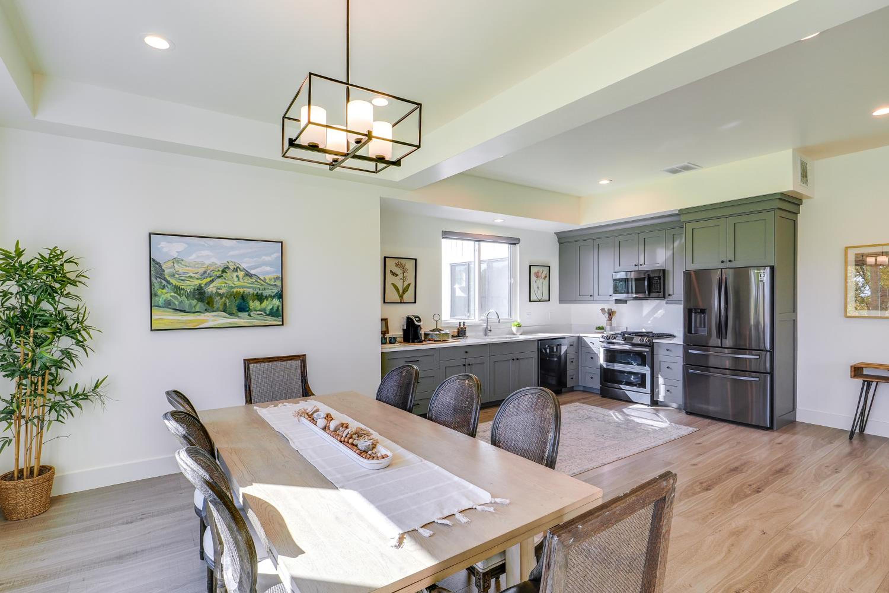 Family Wasatch Mountain Fun! Spacious Utah Home