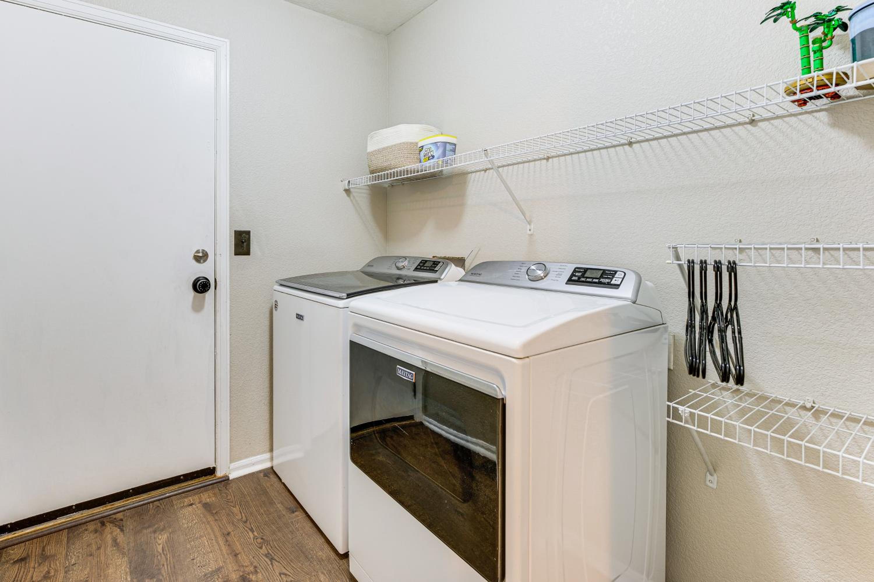 Fenced-In Yard with Deck Pet-Friendly Lochbuie Home