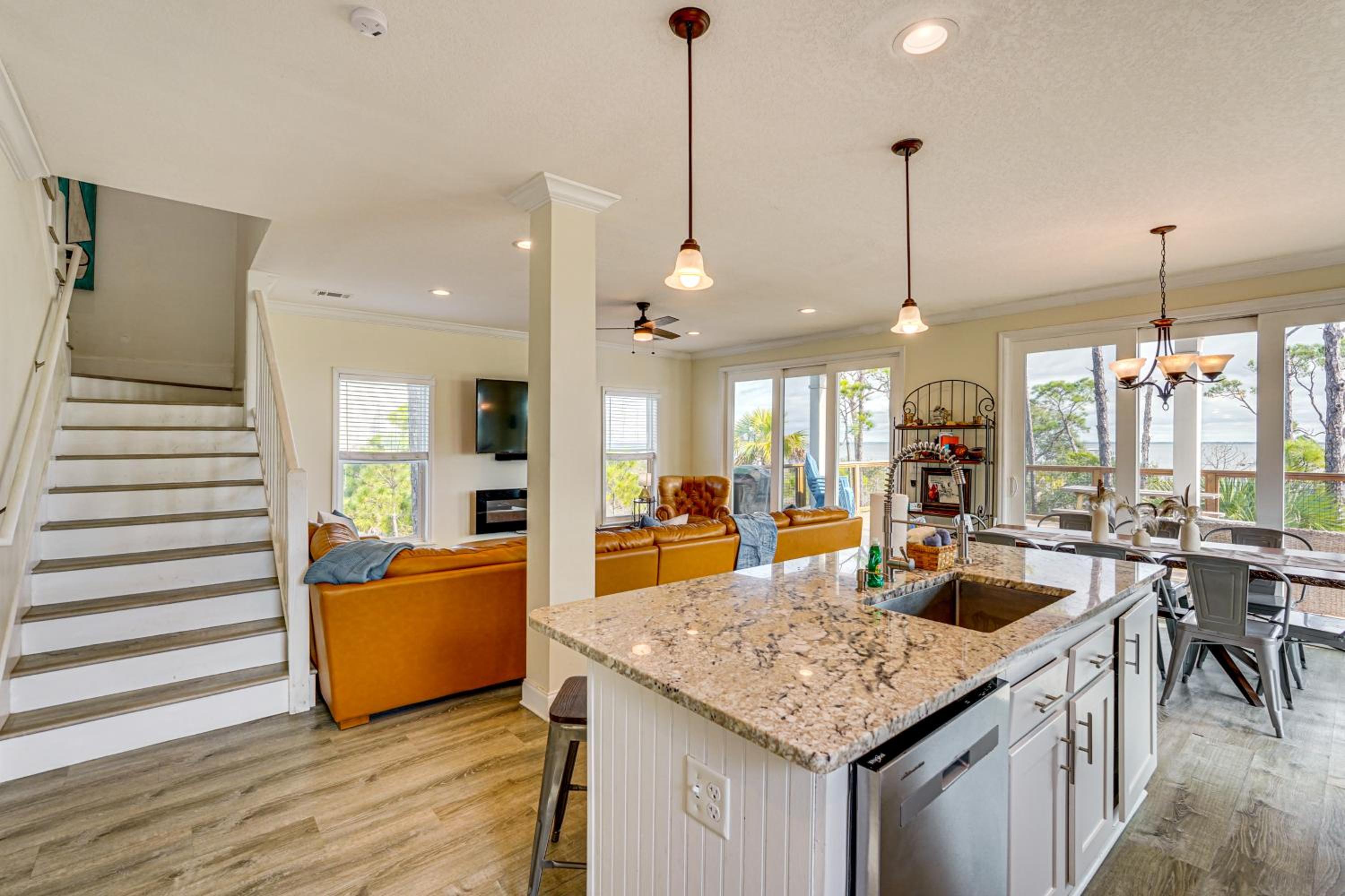 Walk to Beach! Getaway with Dock on St Joseph Bay