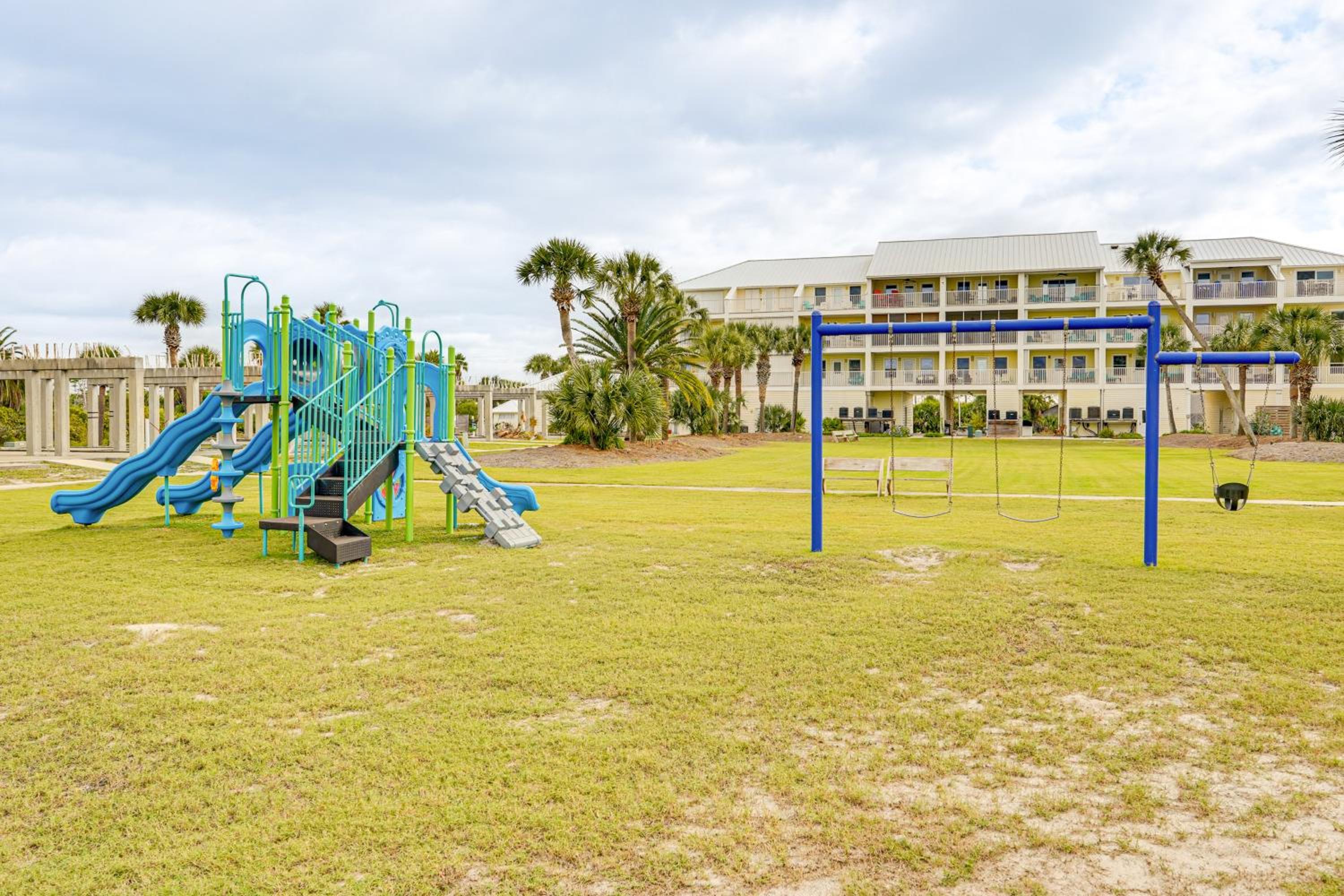 Cape San Blas Escape with Pool Access and Views!