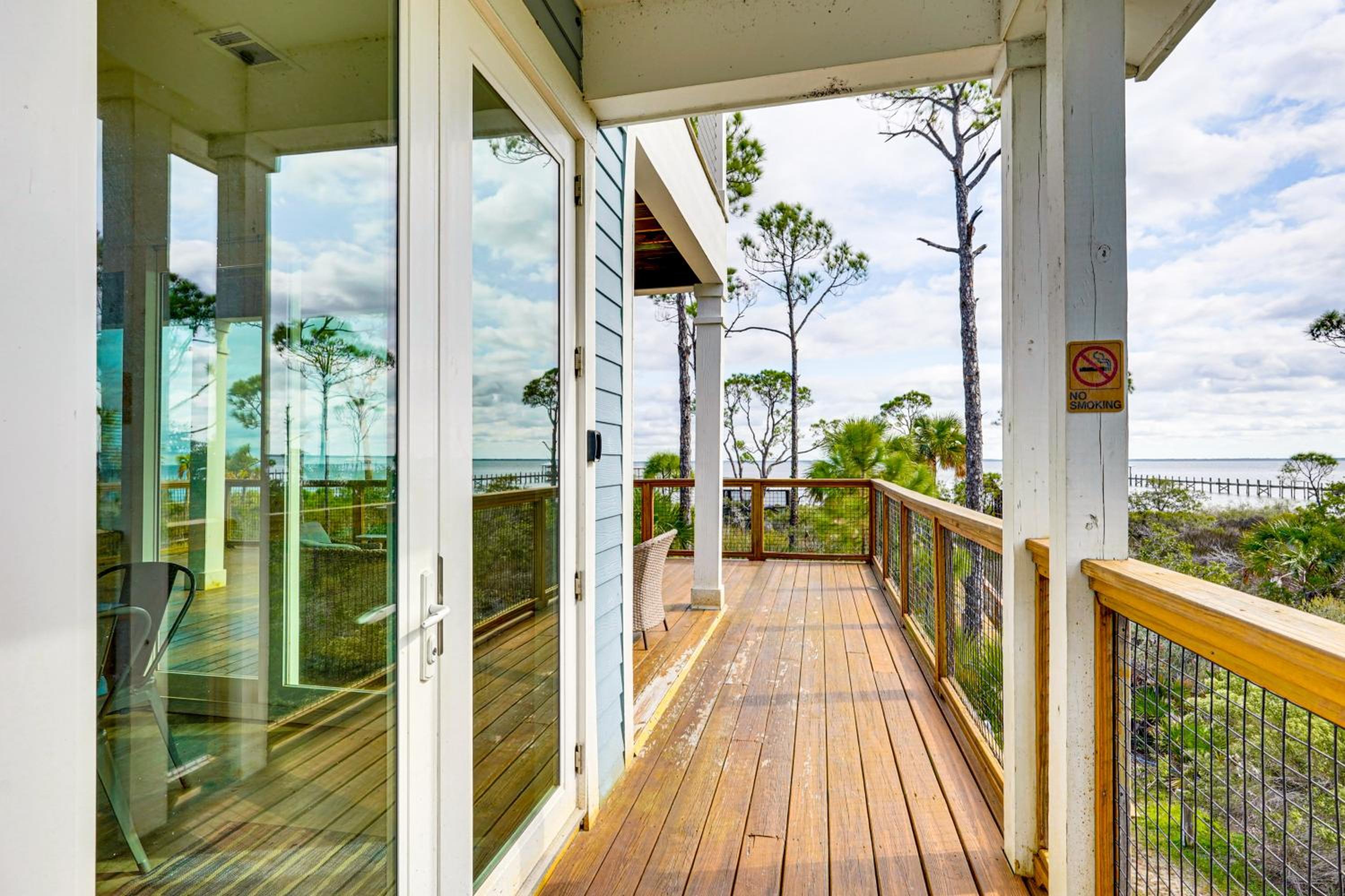 Walk to Beach! Getaway with Dock on St Joseph Bay