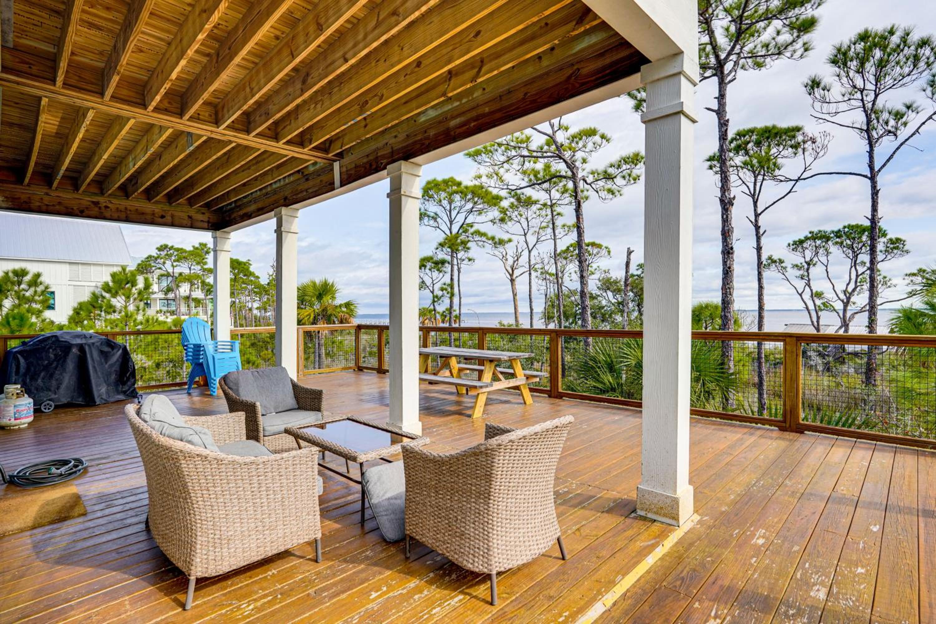 Walk to Beach! Getaway with Dock on St Joseph Bay