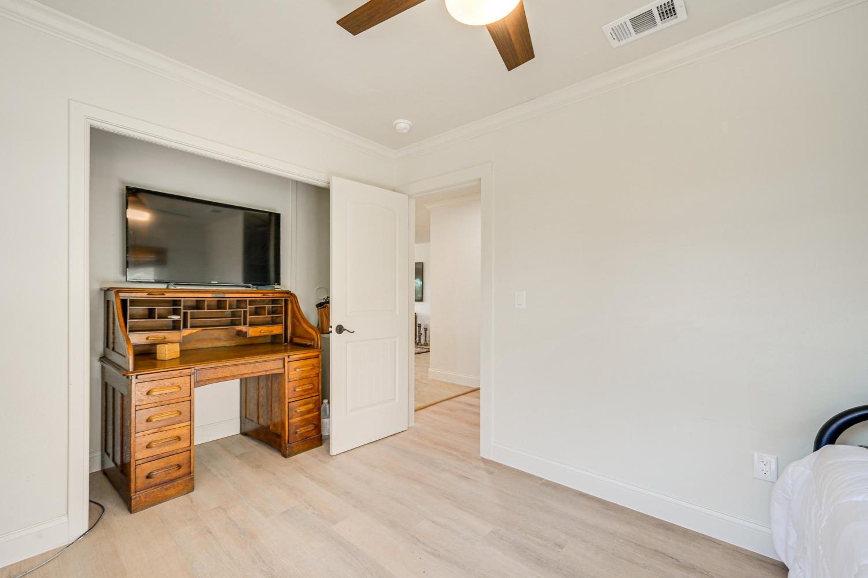 Panoramic Lake Views! Elegant Marble Falls Home