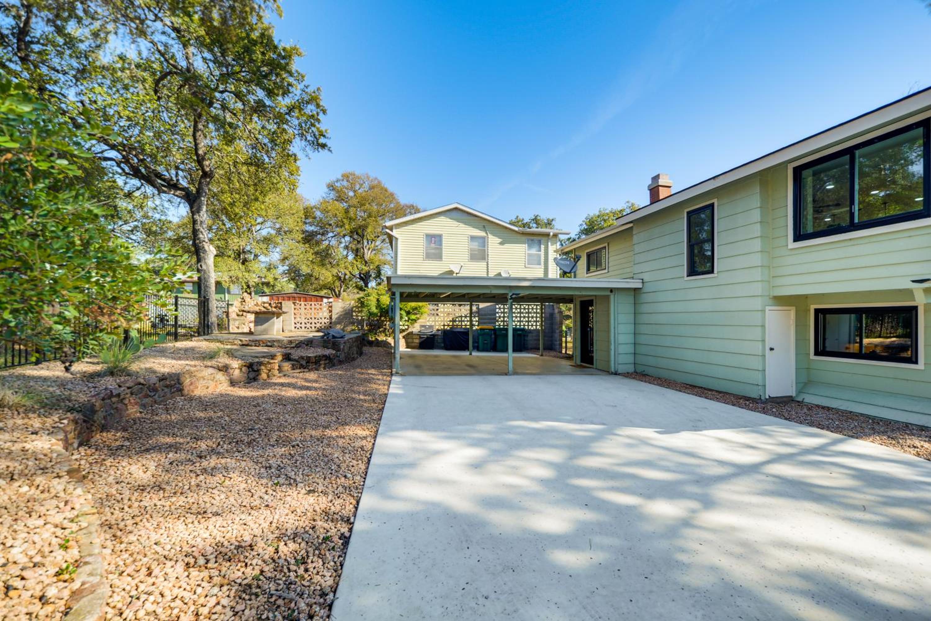 Panoramic Lake Views! Elegant Marble Falls Home