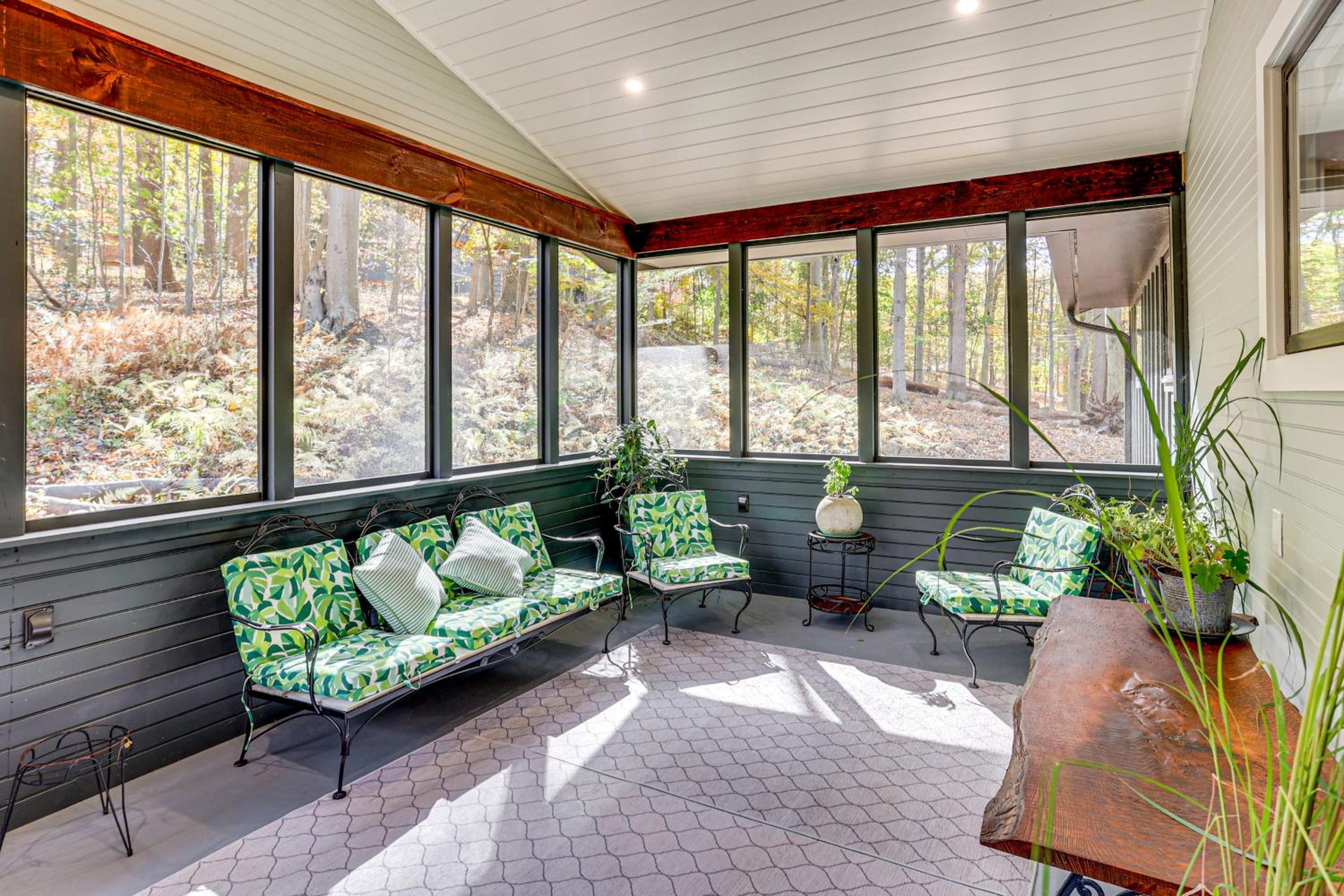 Serene Getaway with Trail Access in Chester Springs