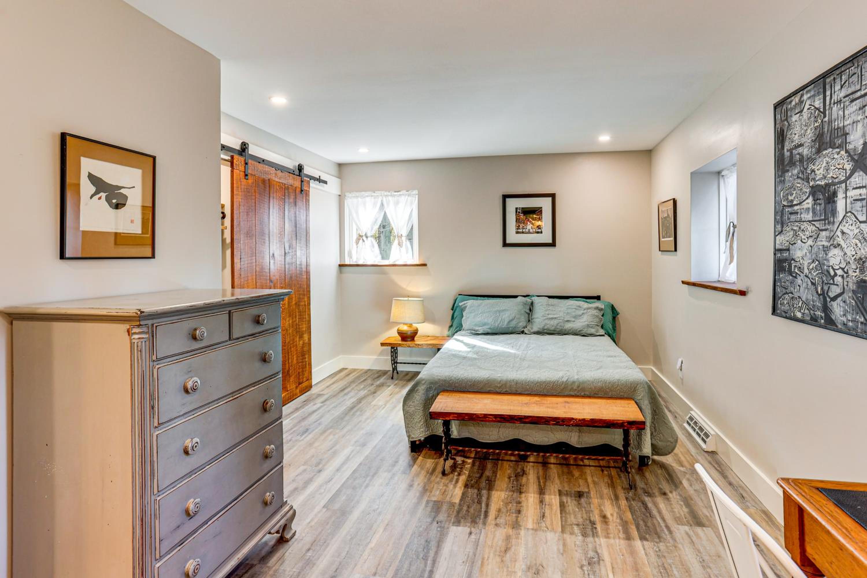 Serene Getaway with Trail Access in Chester Springs