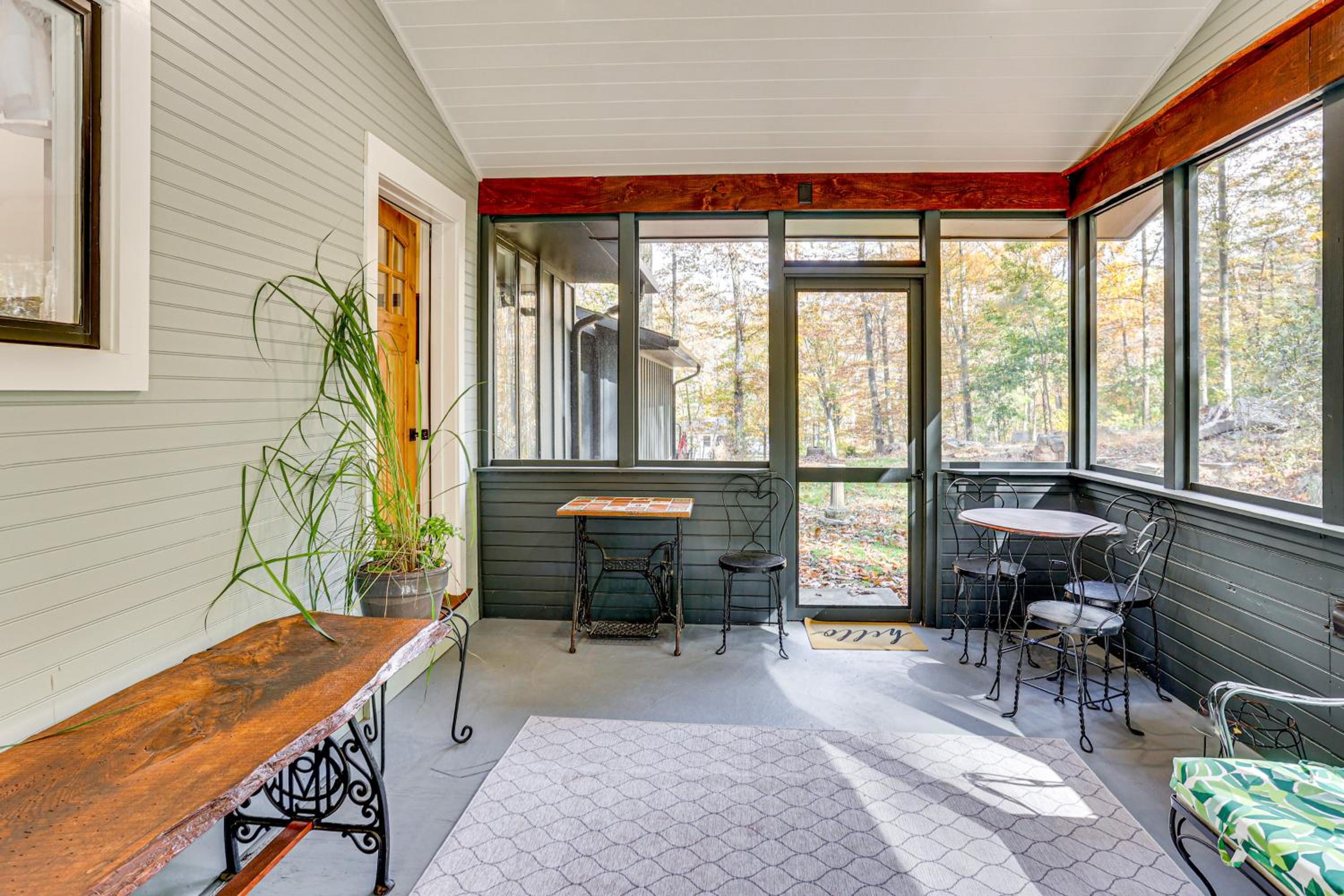 Serene Getaway with Trail Access in Chester Springs