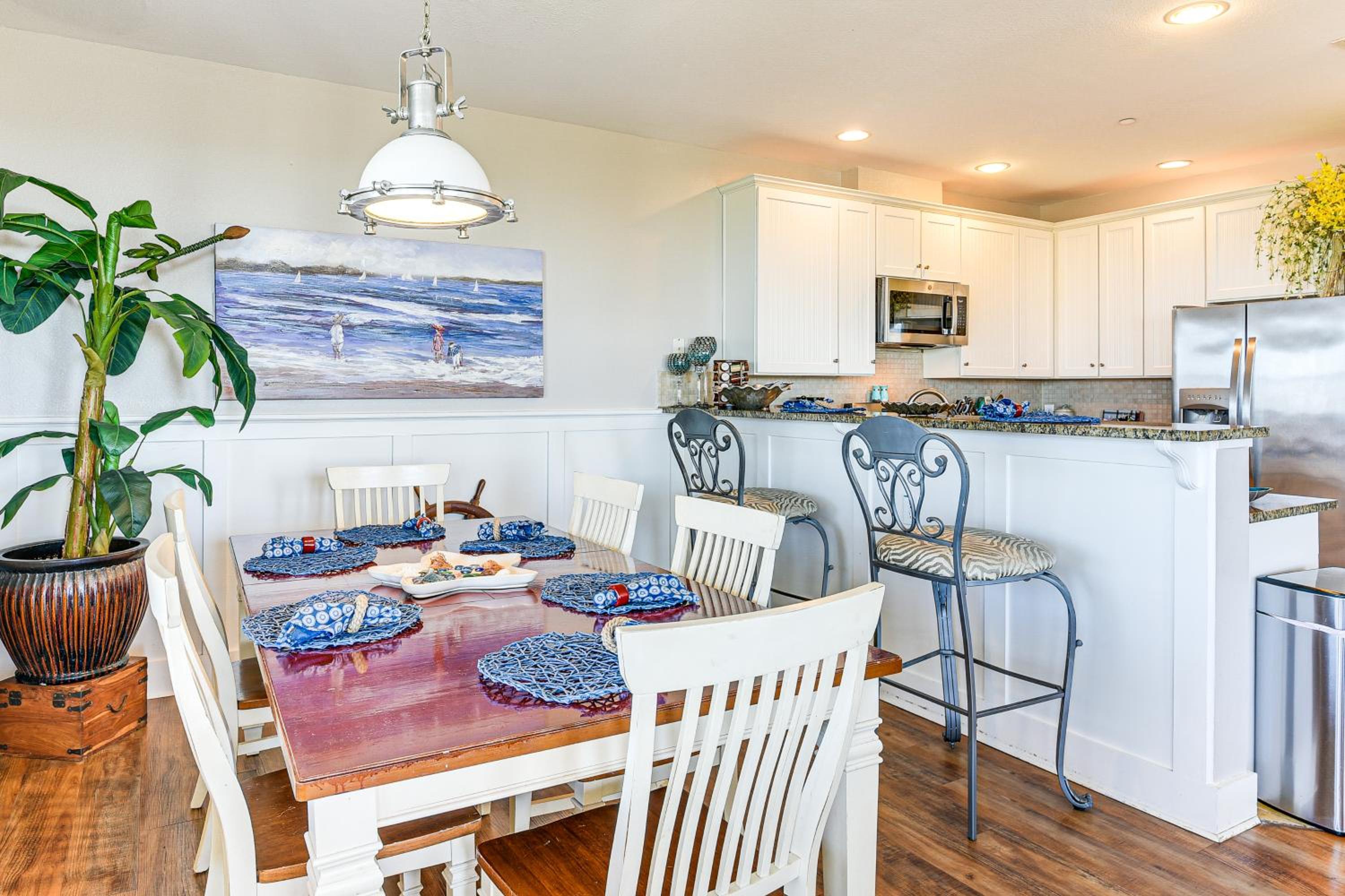 Private Beach Access Galveston Resort Condo!