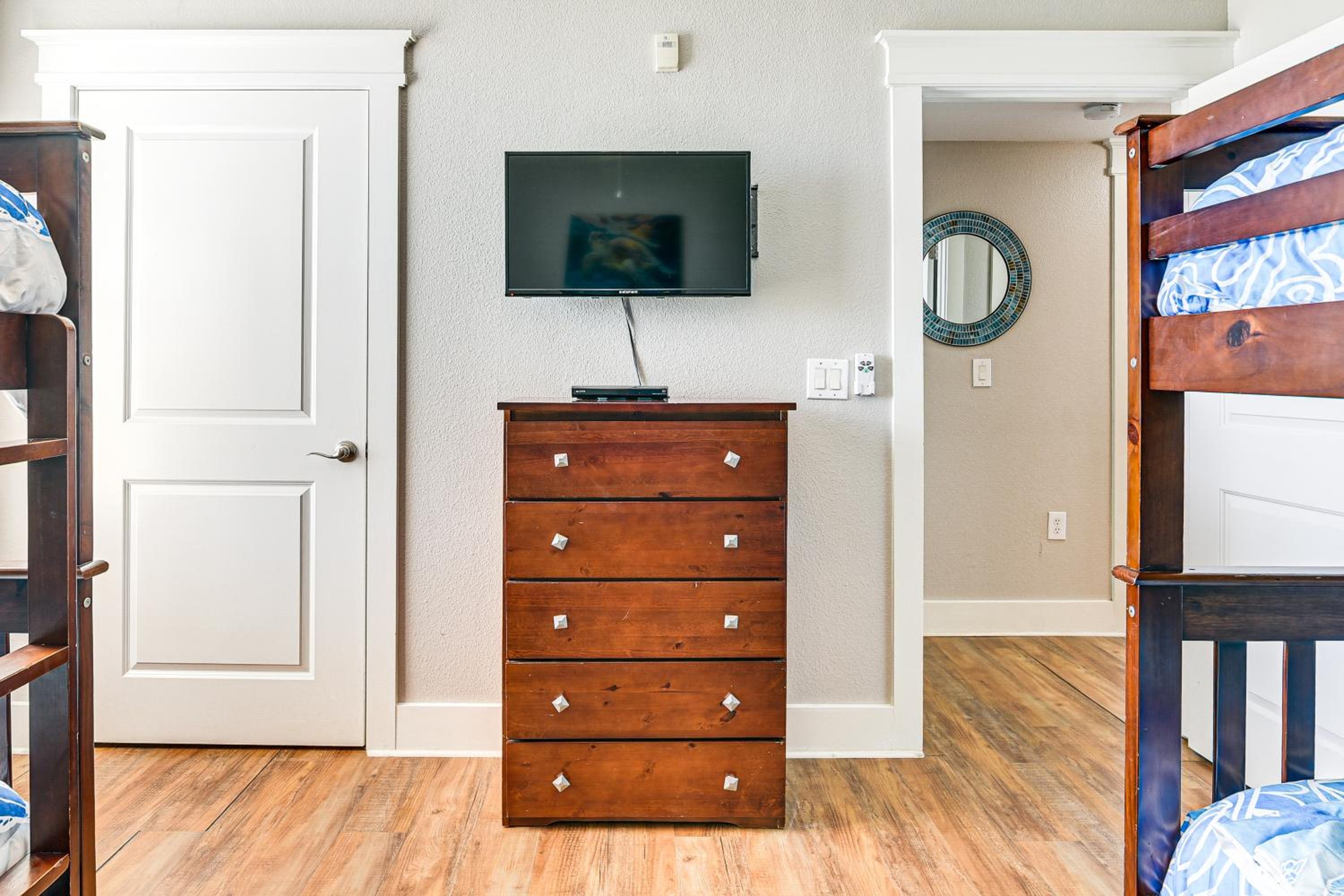 Private Beach Access Galveston Resort Condo!
