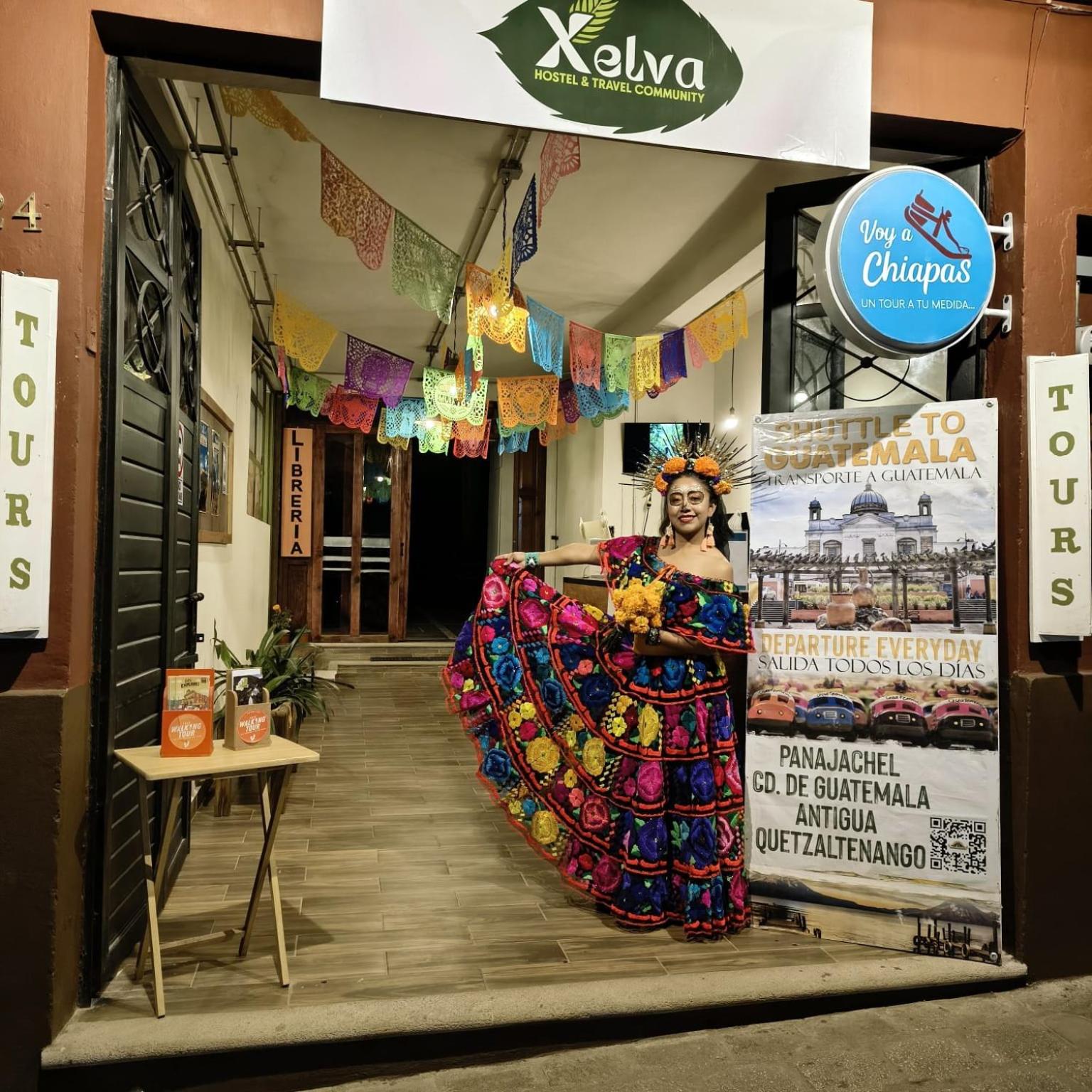 Xelva Hostel & Travel community