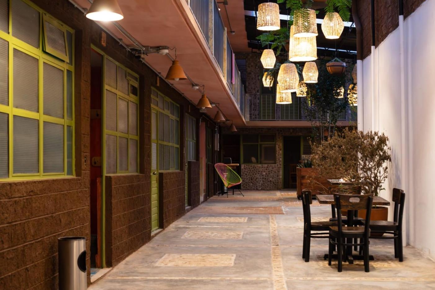 Xelva Hostel & Travel community