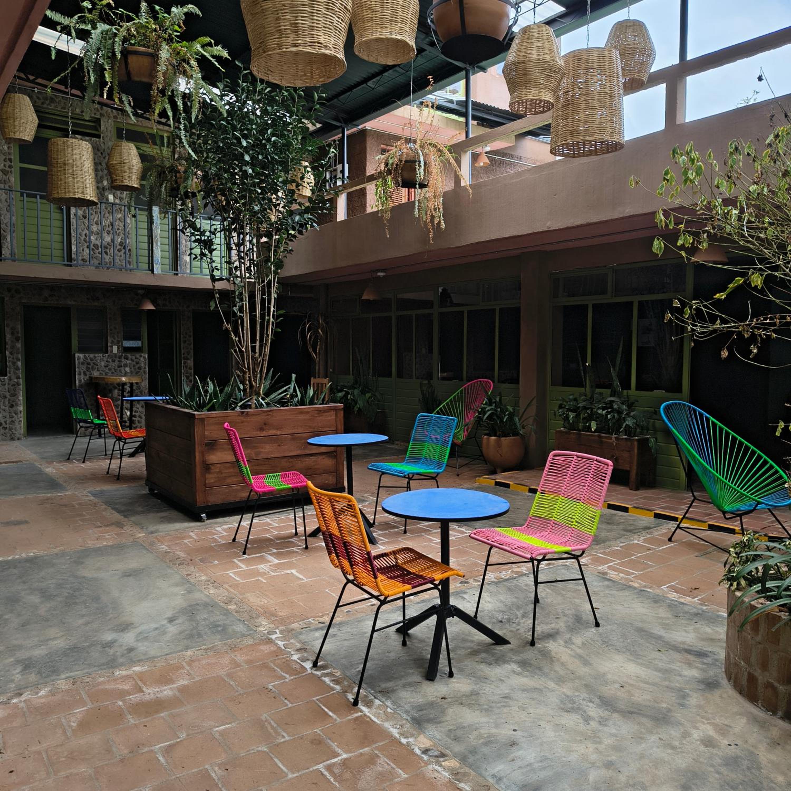 Xelva Hostel & Travel community