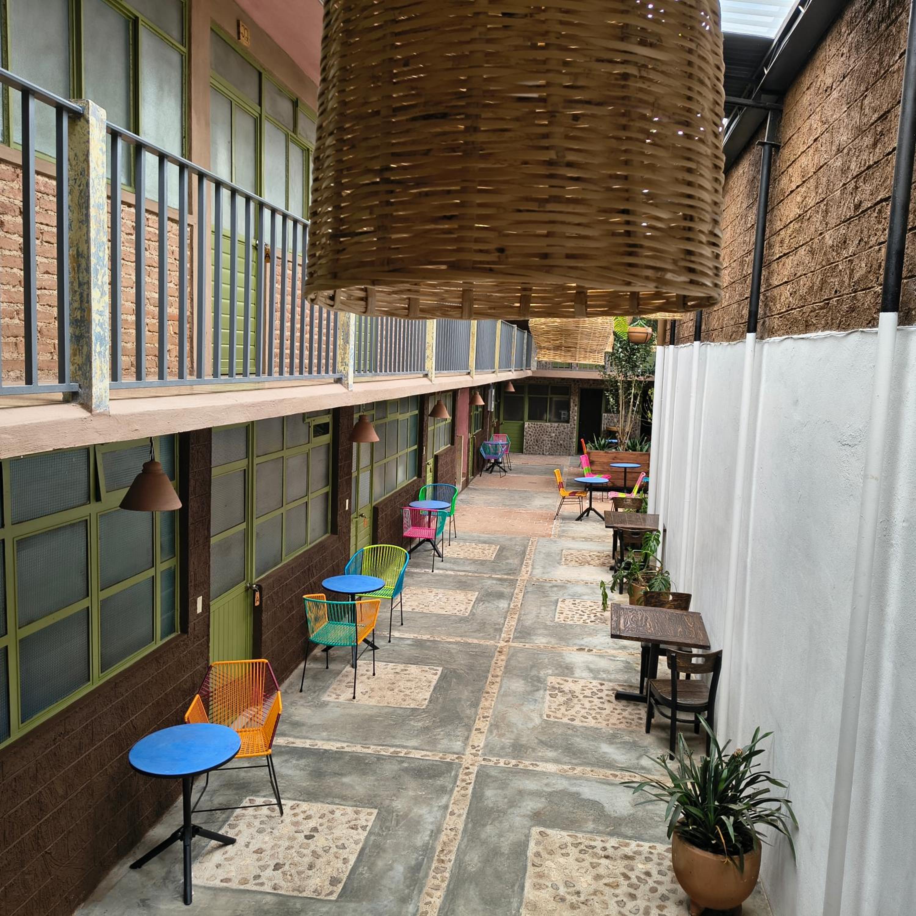 Xelva Hostel & Travel community