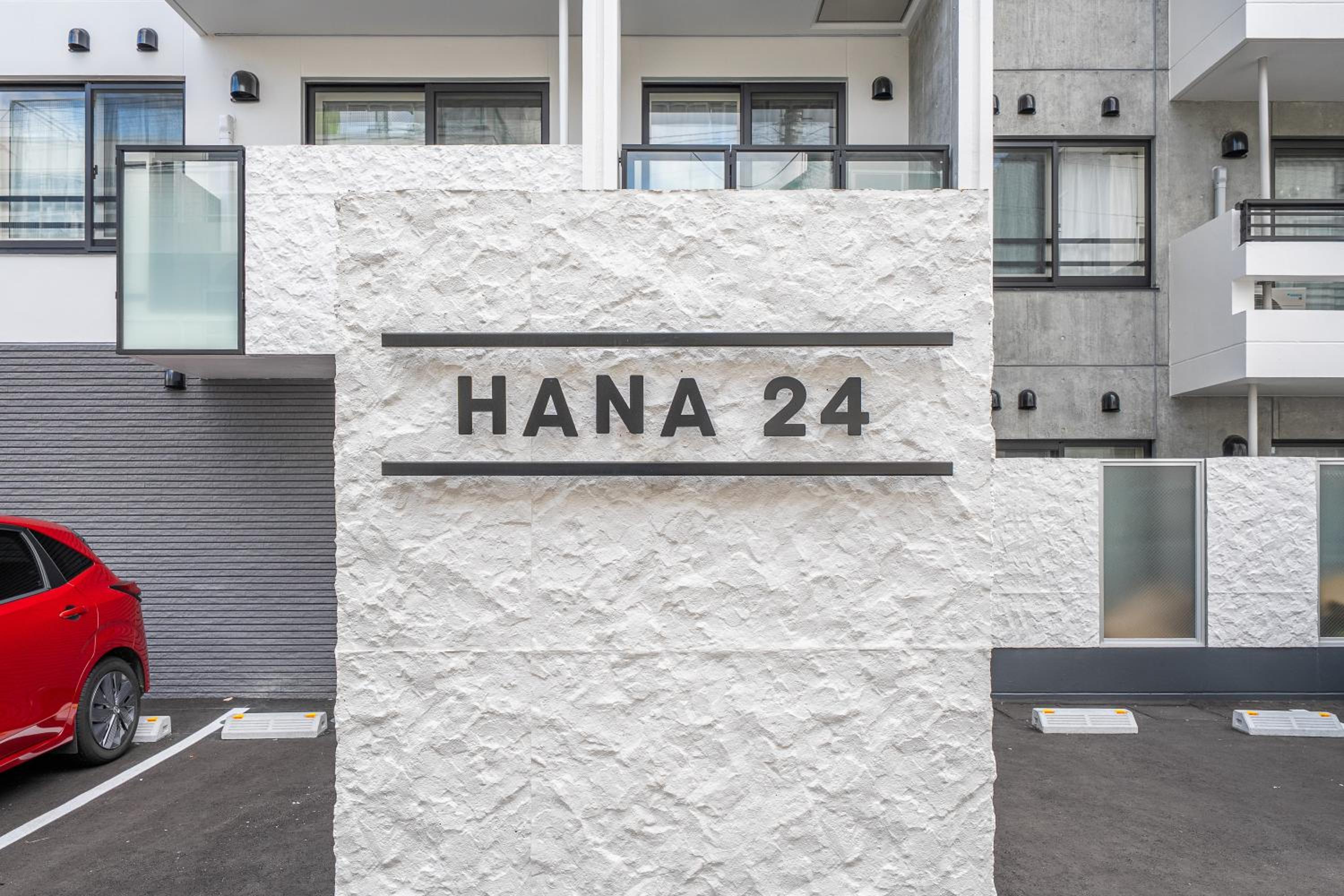 Hana 102