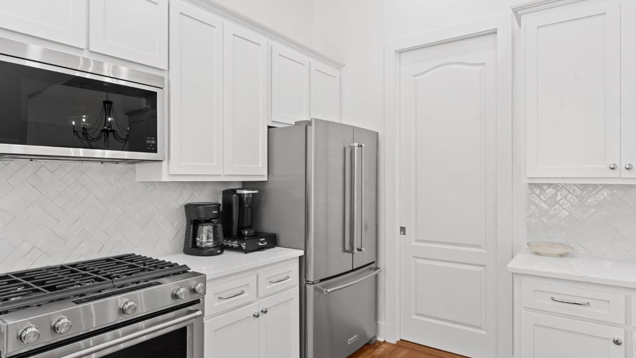 3 Ensuite Bedrooms Porches BBQ Near Inlet Beach 30A Ciel Bleu by Avantstay