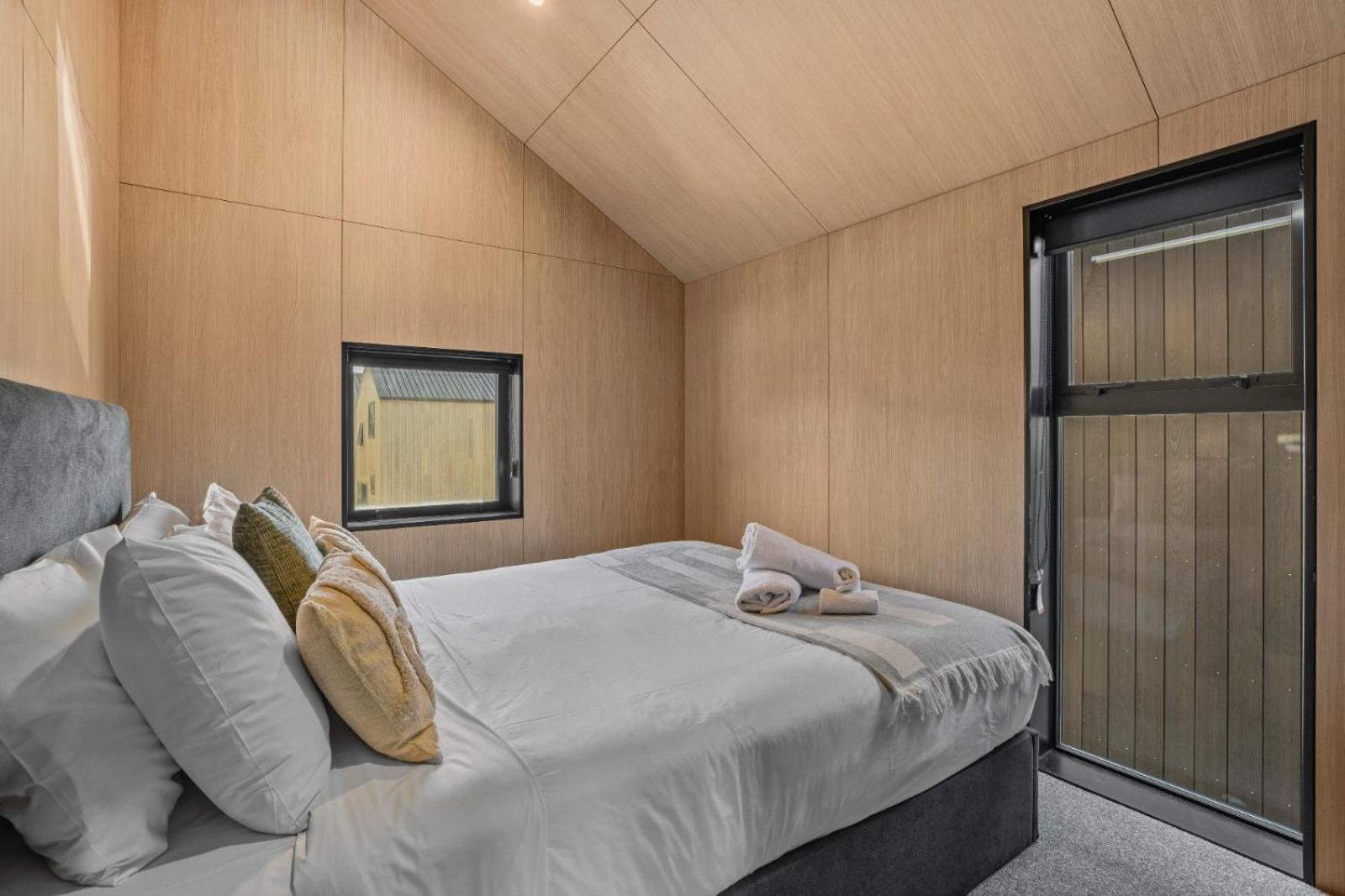 Ski Villa with carpark 29 - As Central as It Gets!