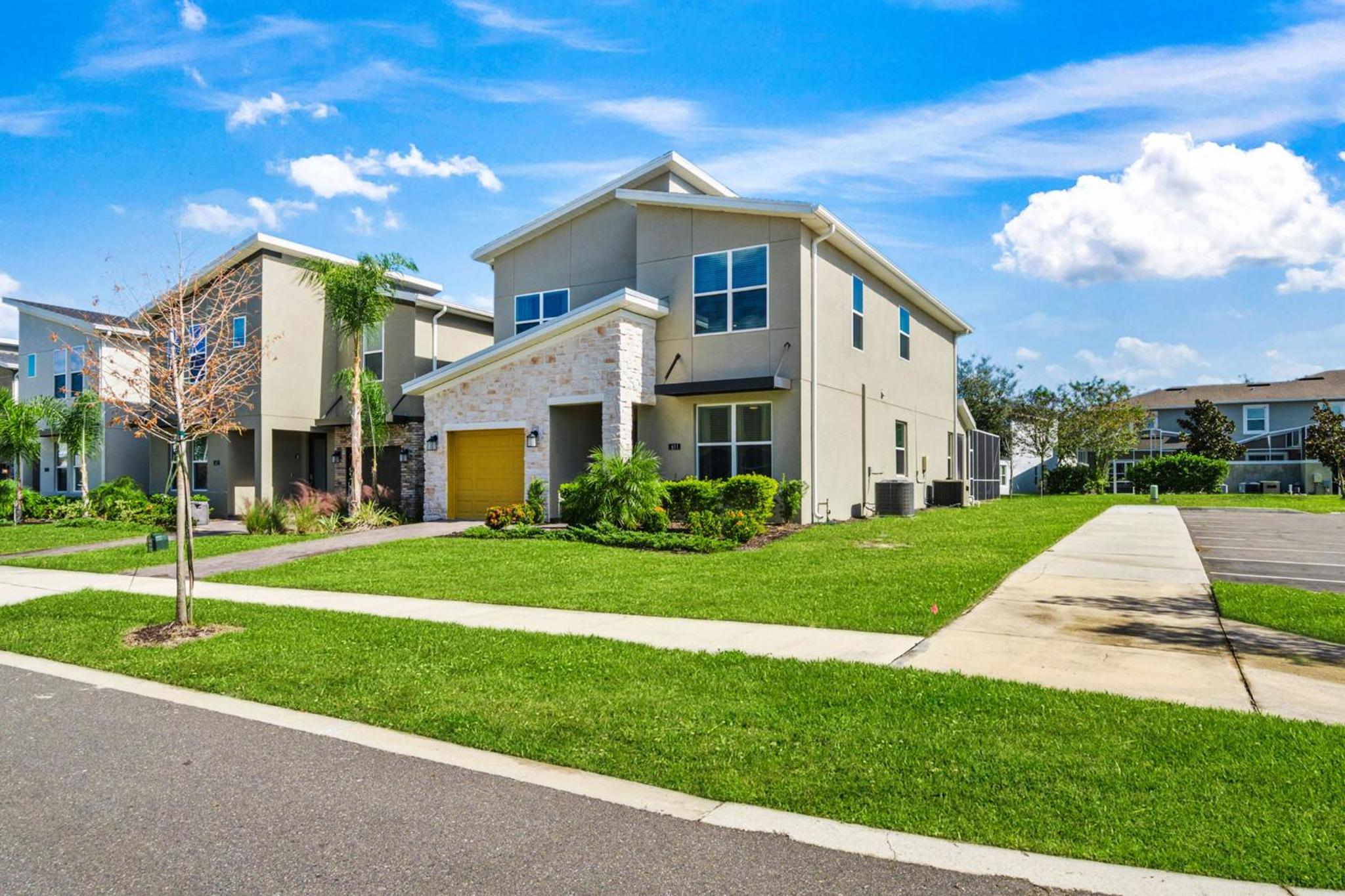 Fabulous Villa 5Bd Pool & Spa - Next to Disney 611
