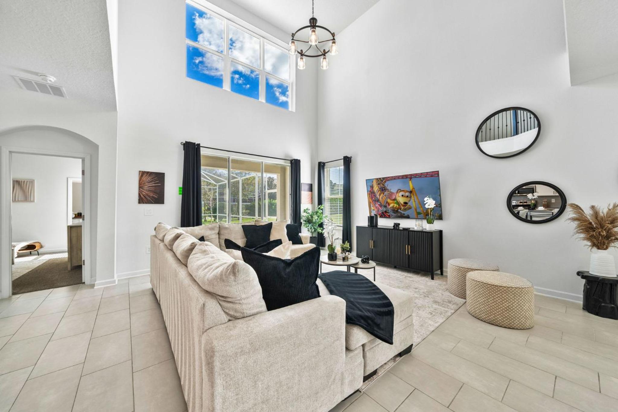 Fabulous Villa 5Bd Pool & Spa - Next to Disney 611