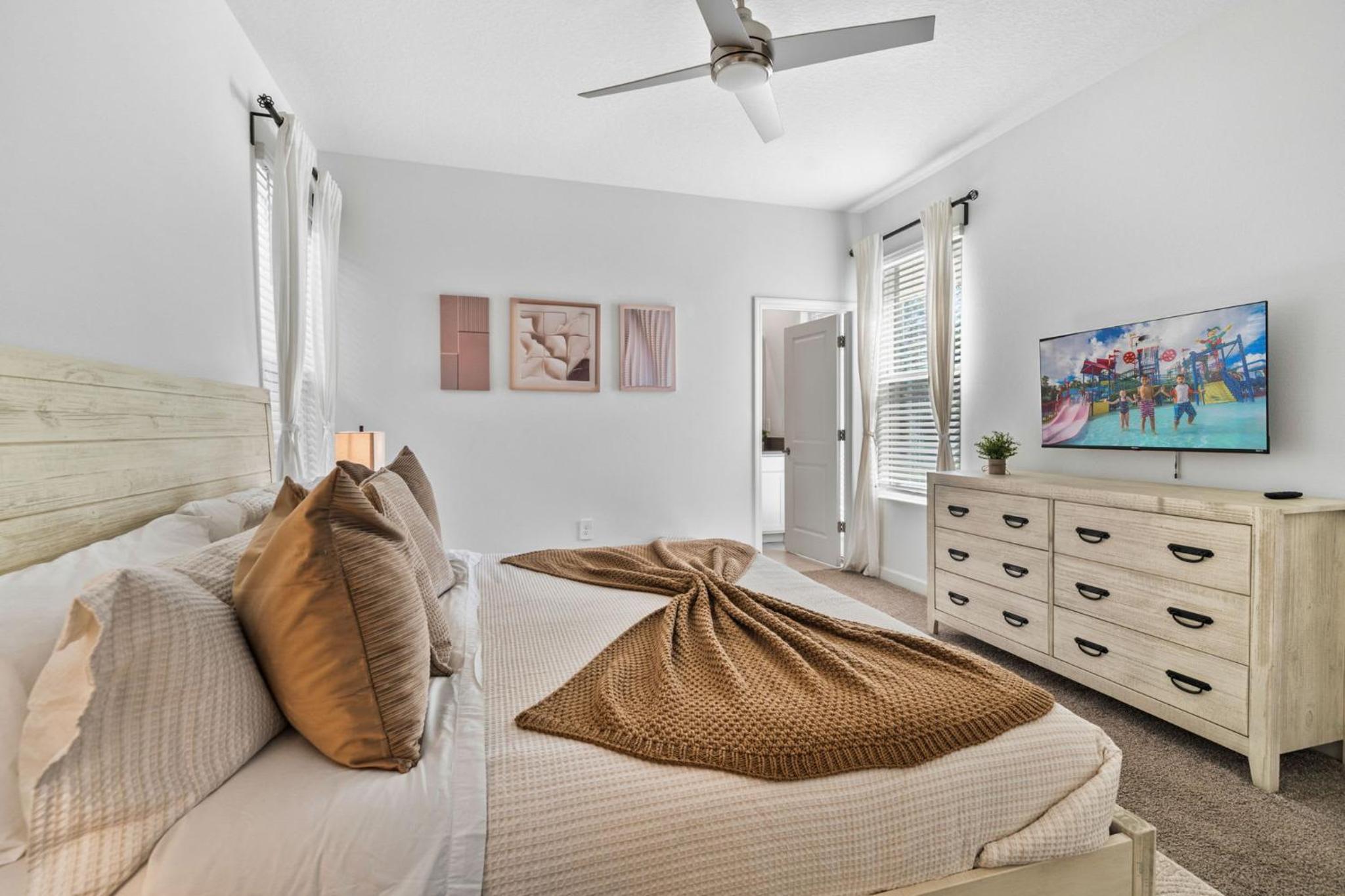 Fabulous Villa 5Bd Pool & Spa - Next to Disney 611