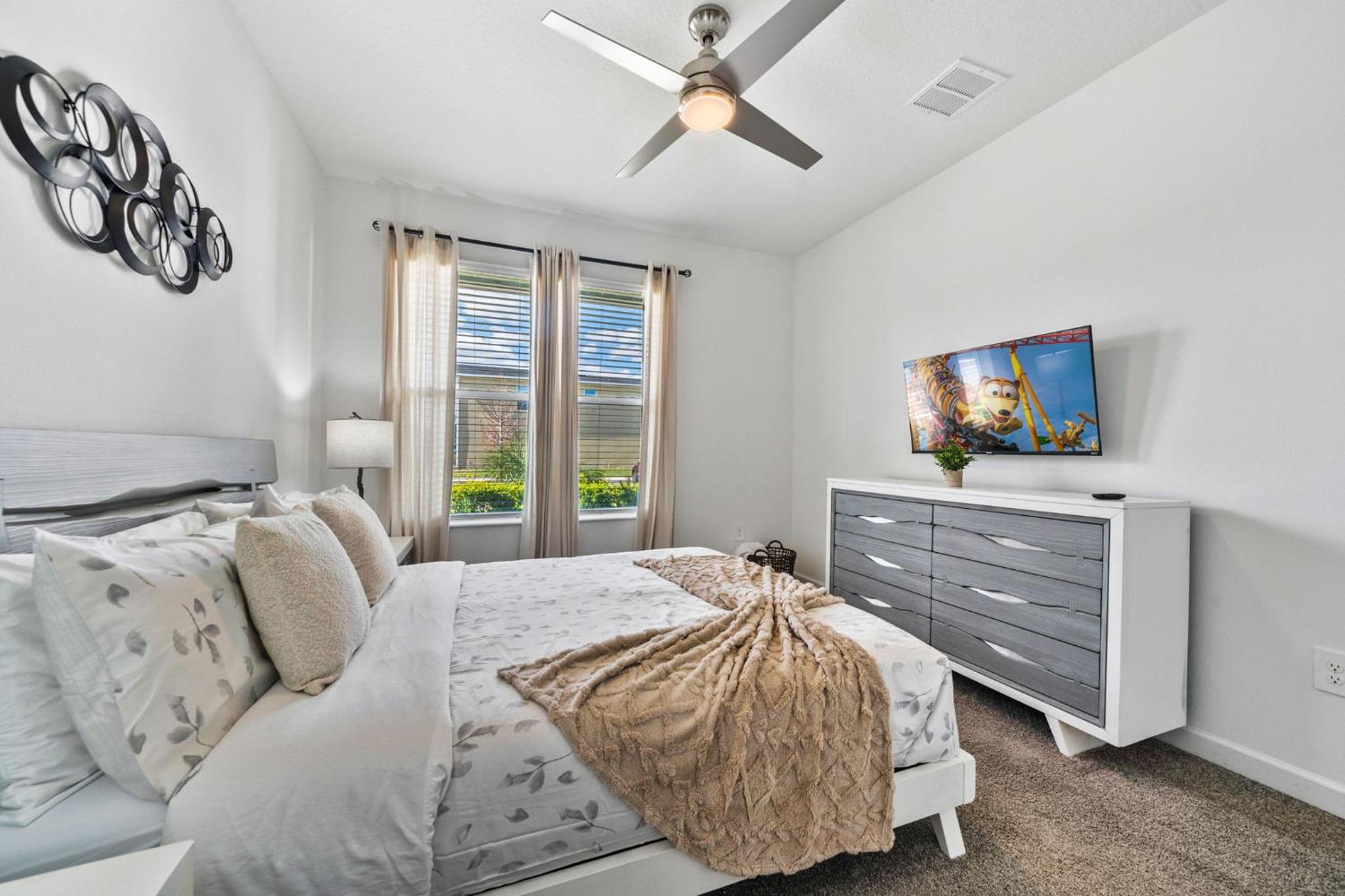 Fabulous Villa 5Bd Pool & Spa - Next to Disney 611