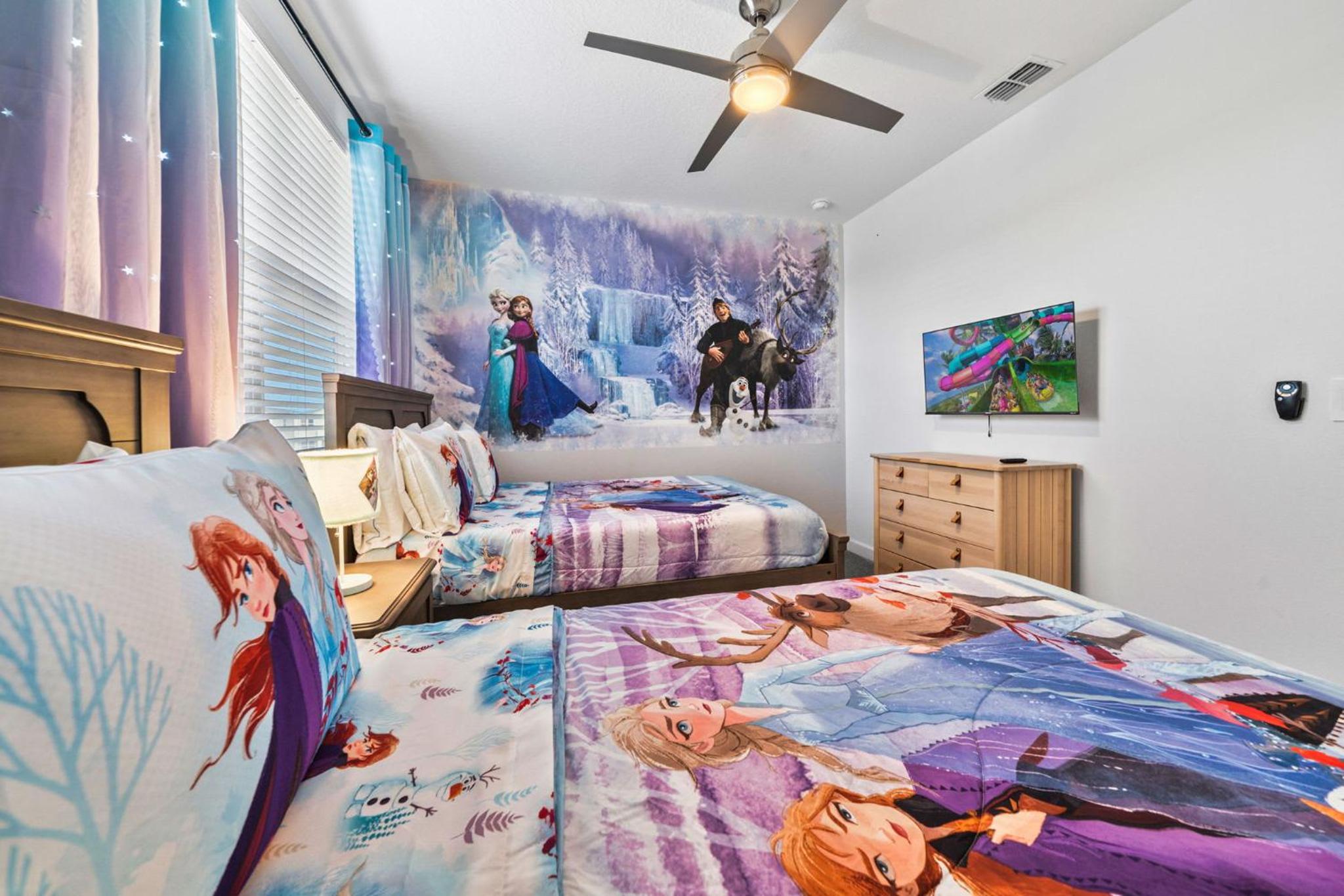 Fabulous Villa 5Bd Pool & Spa - Next to Disney 611