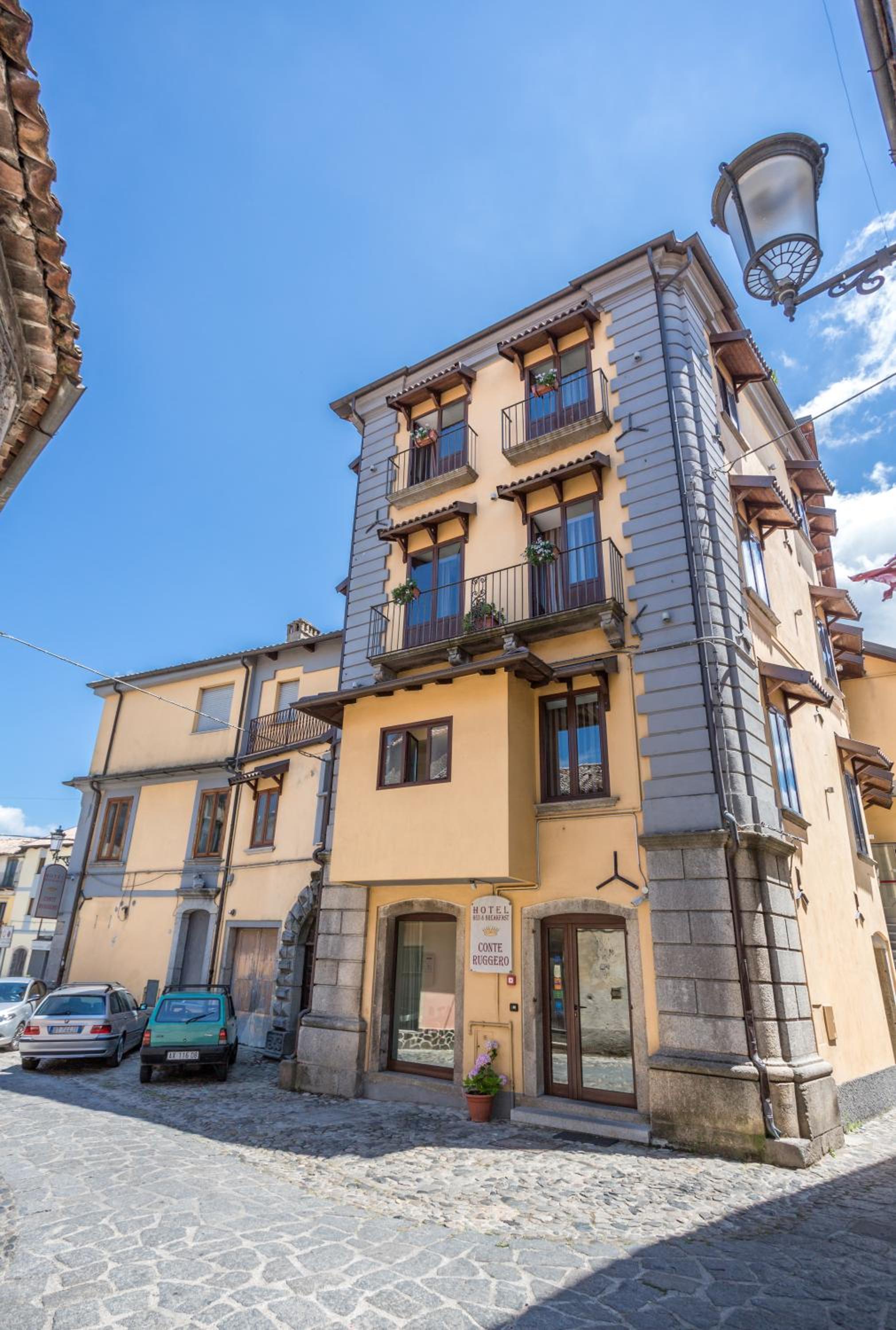 Hotel Conte Ruggero - Image 1