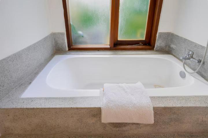 Peaceful 2BR Villa - Pererenan - 5 min to Obsidian