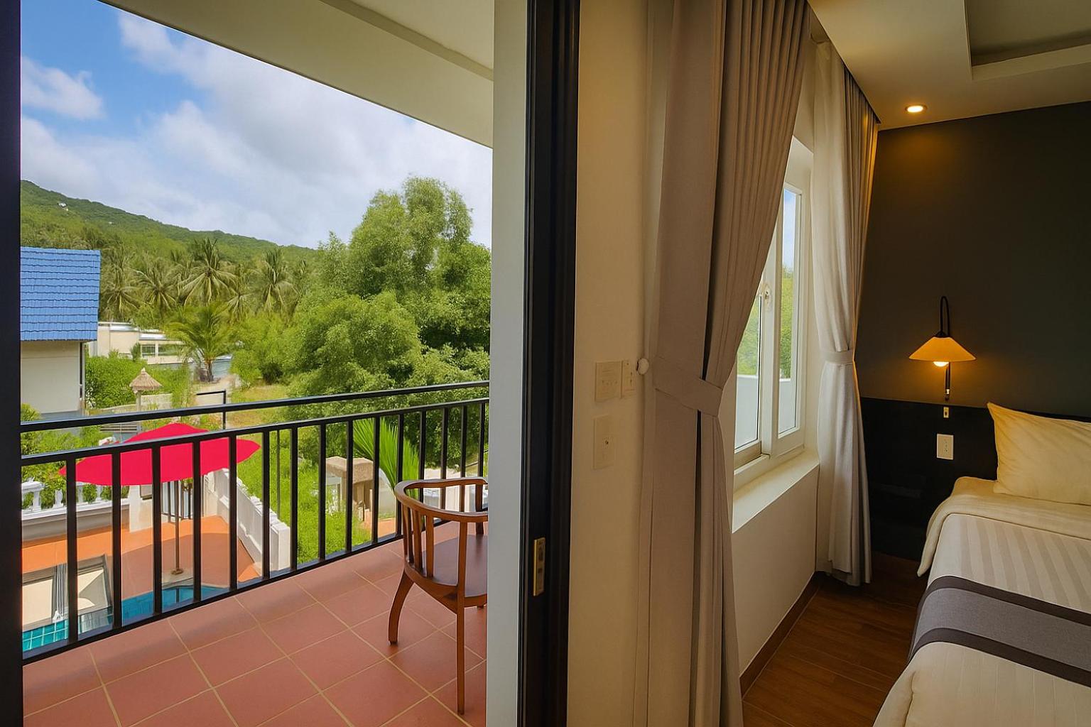Sunset Hill Resort Phú Quốc