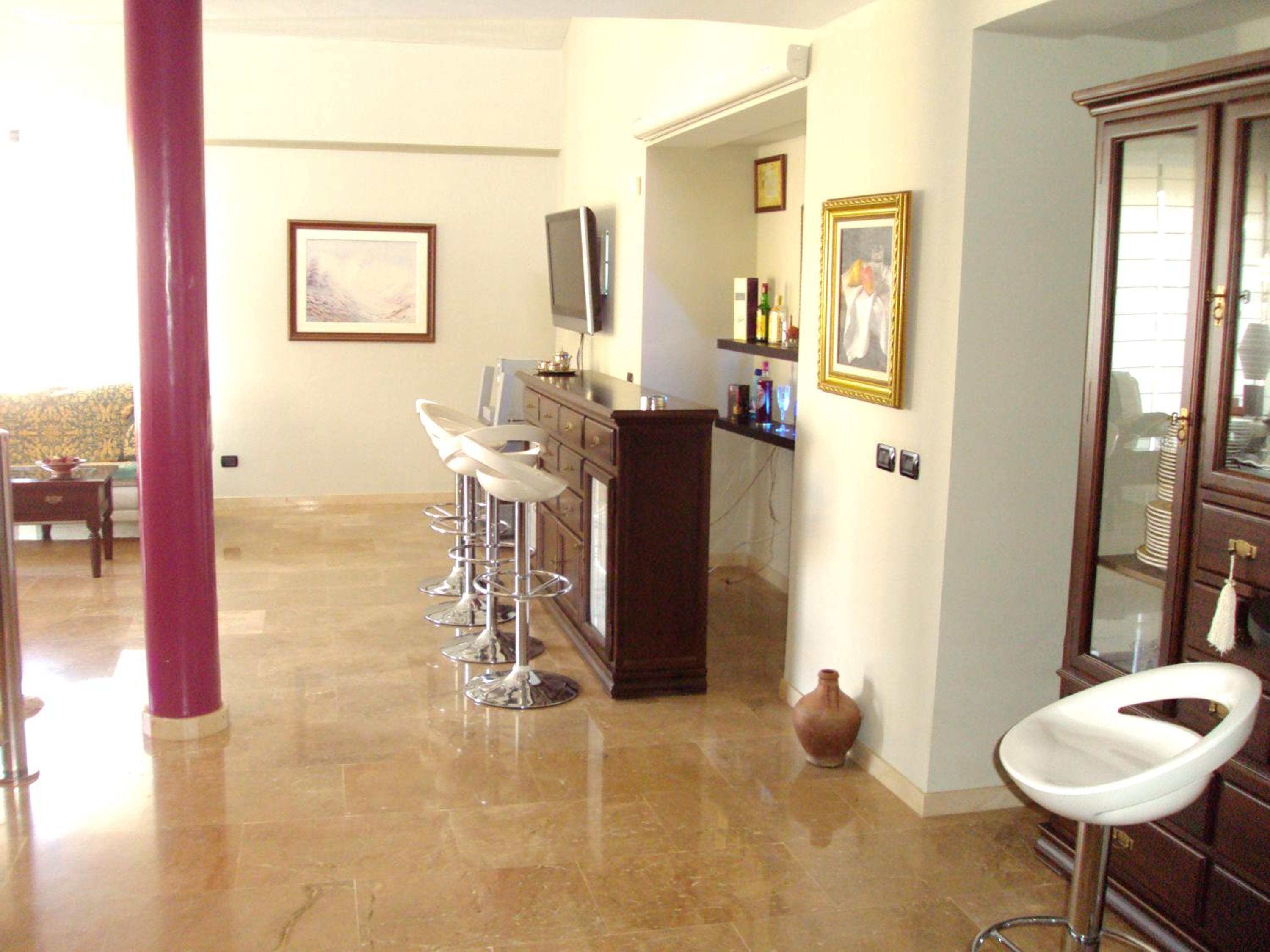 LUXURY VILLA OCEAN VIEWS HEATED POOL private