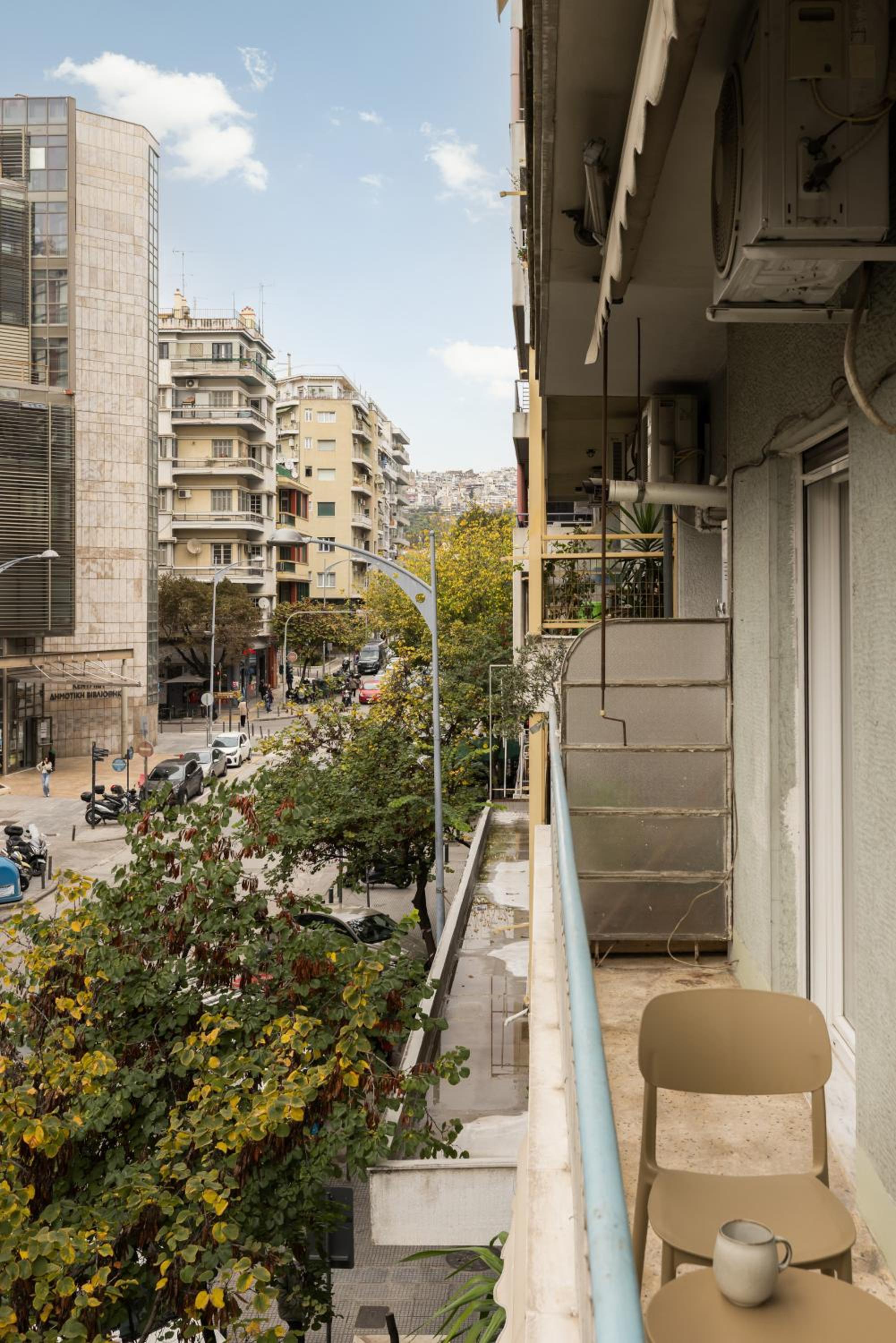 Houseloft Thess City Nest