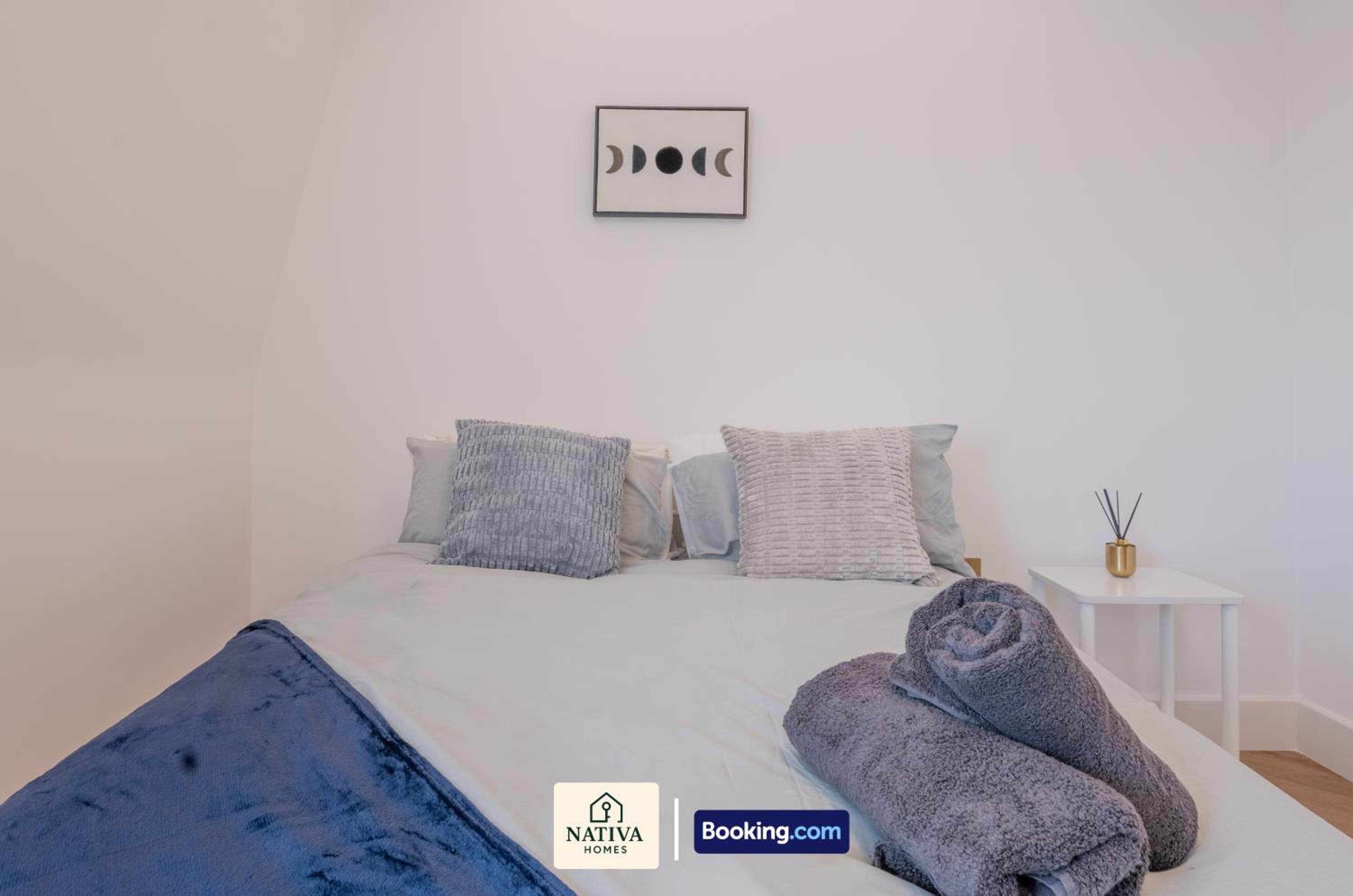 Modern 3BR Apartment By Nativa Homes Short Lets & Serviced Accommodation Harrow With Free WiFi & Parking, Family Comfort & Style