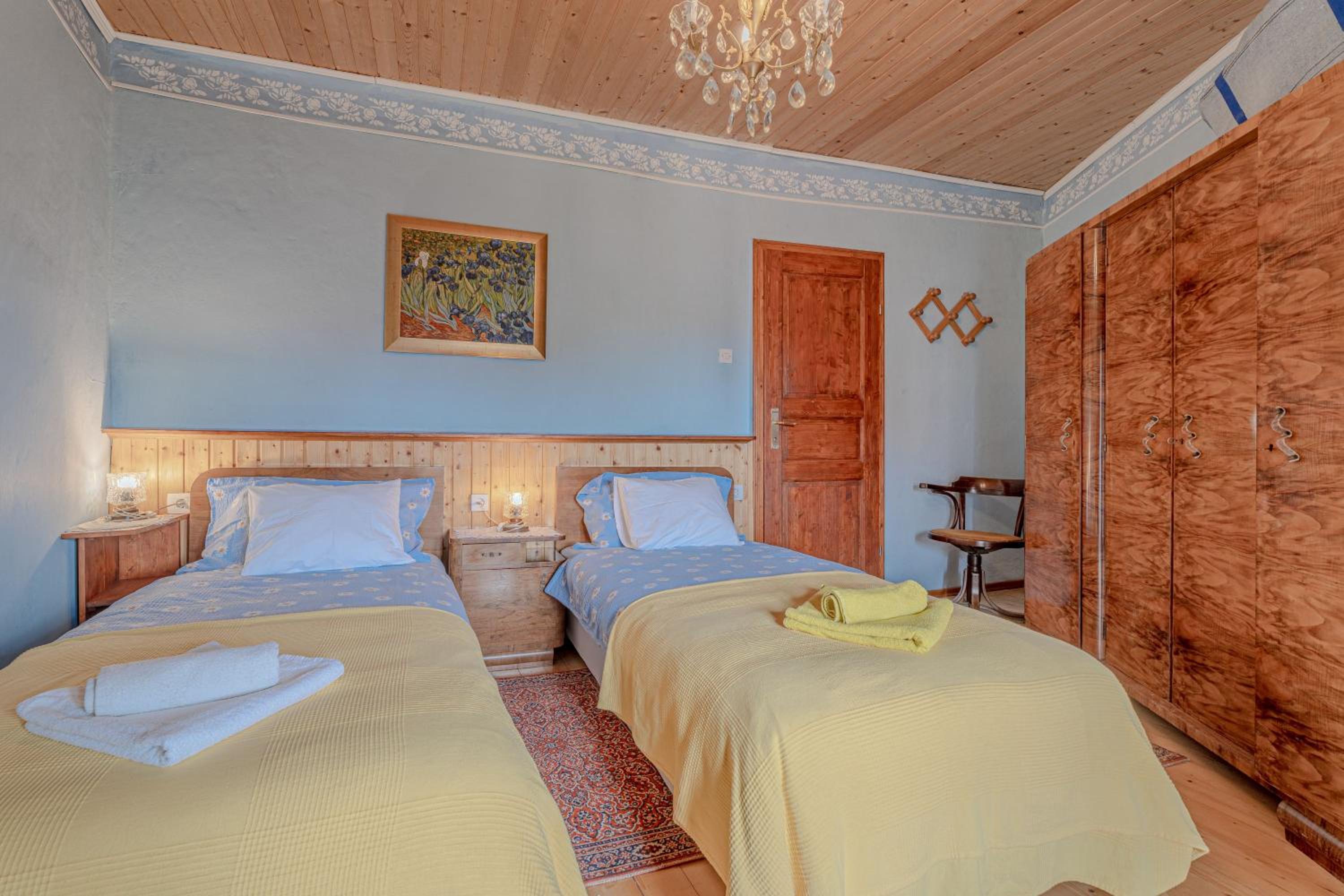 Holiday Home Rozina - Happy Rentals