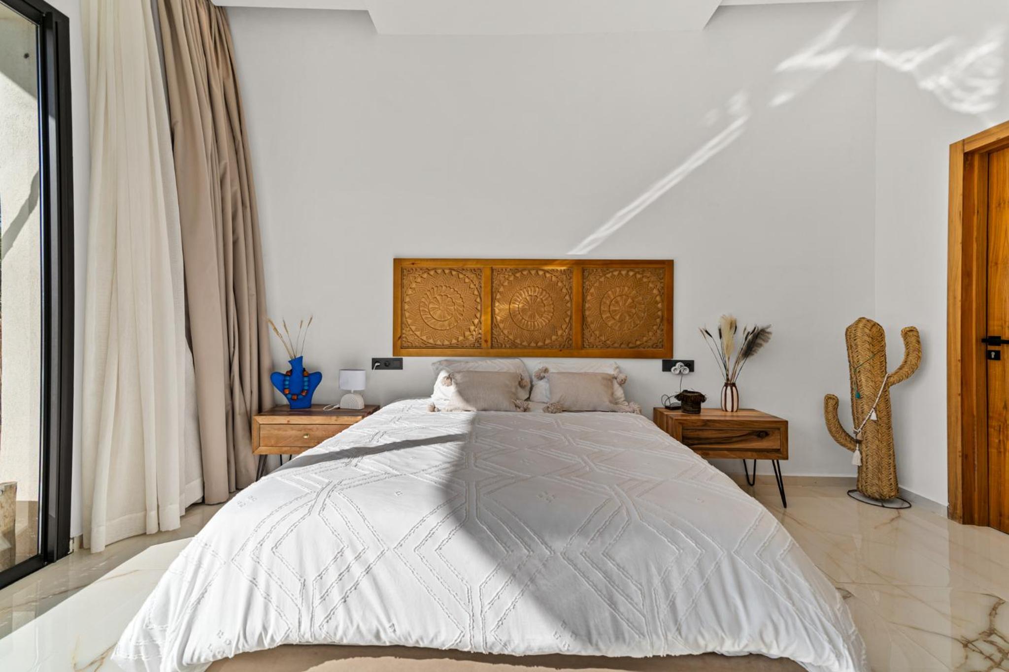 Dreamy Marrakech Oasis with Private Staff & Pool