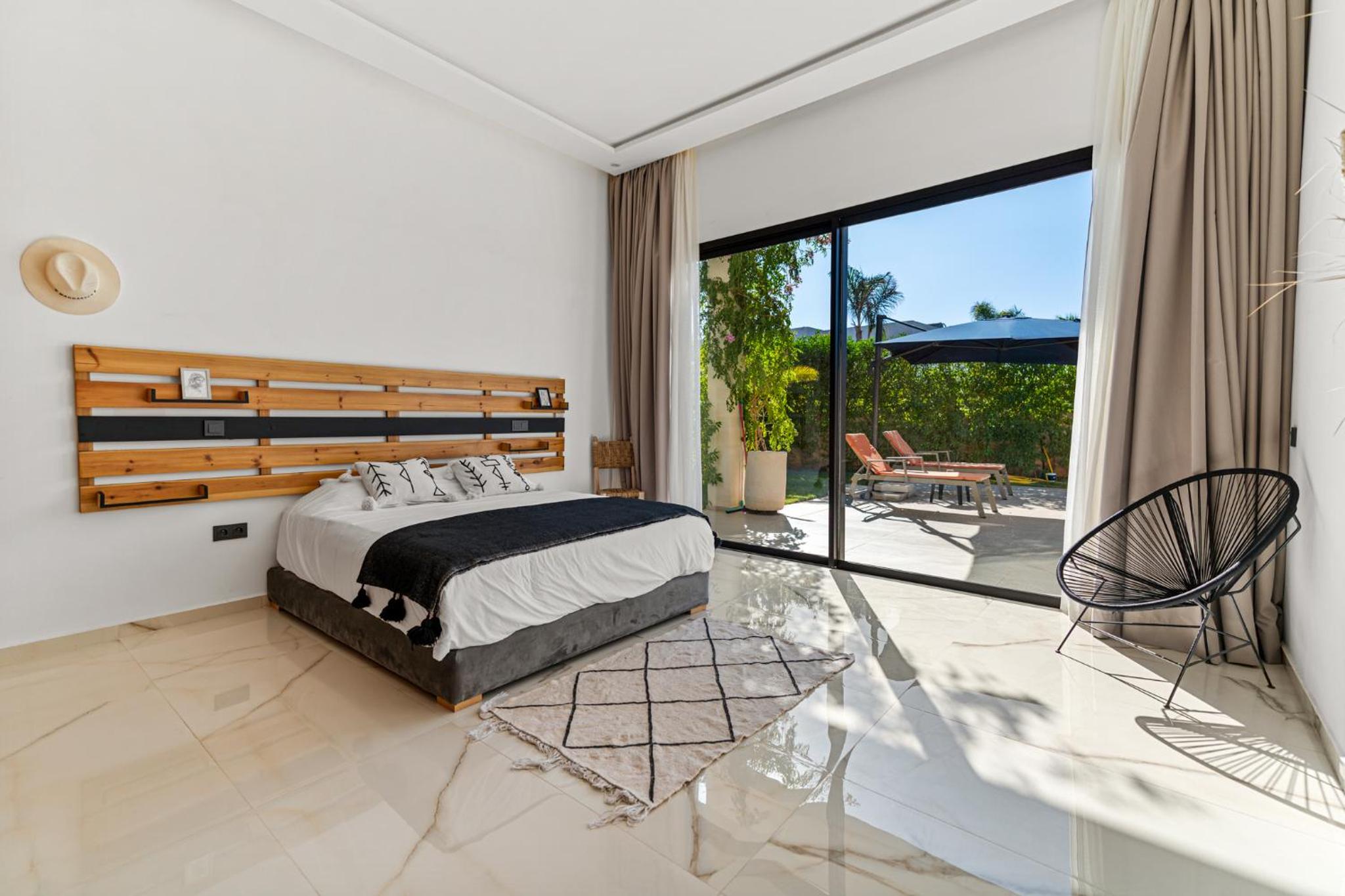 Dreamy Marrakech Oasis with Private Staff & Pool