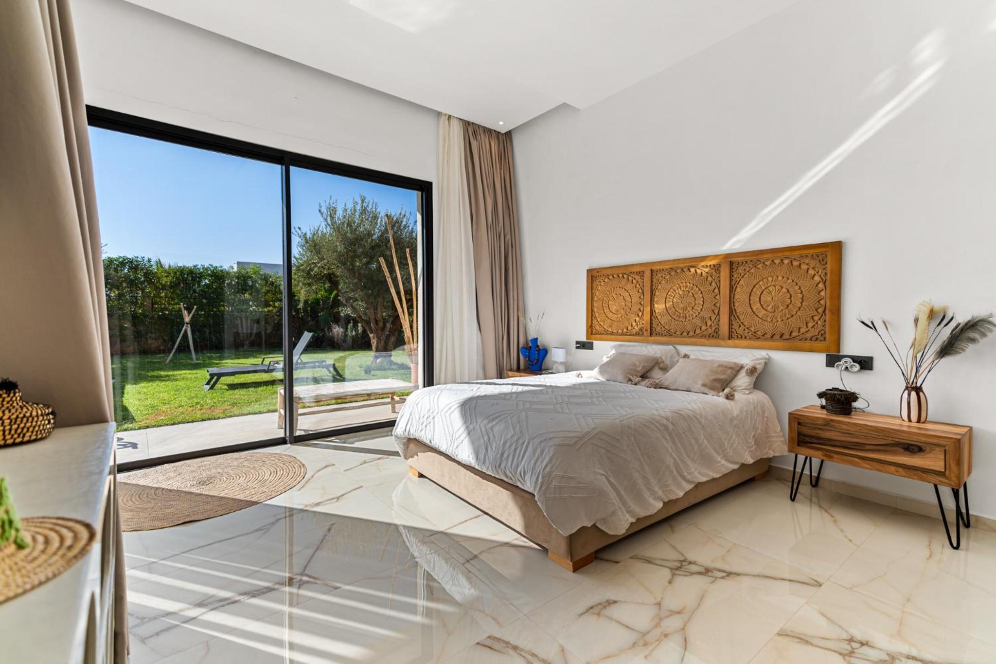 Dreamy Marrakech Oasis with Private Staff & Pool
