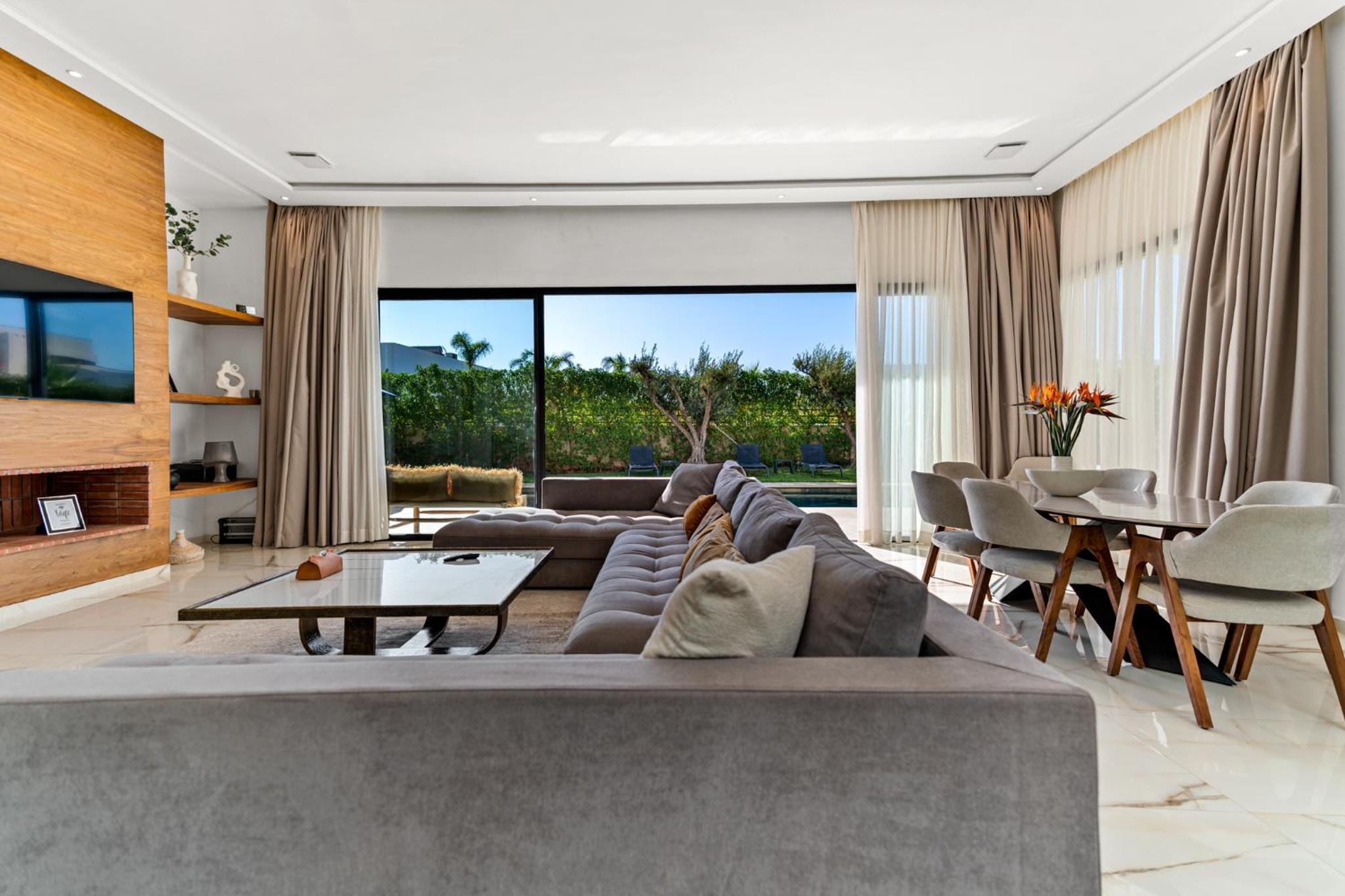 Dreamy Marrakech Oasis with Private Staff & Pool