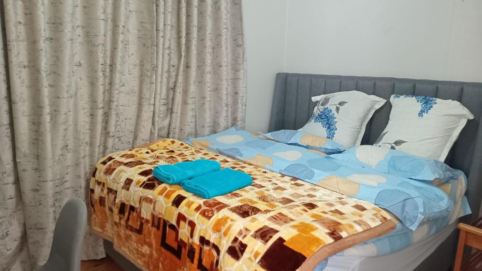 Milnerton Oak Lodge Home Away from Home!