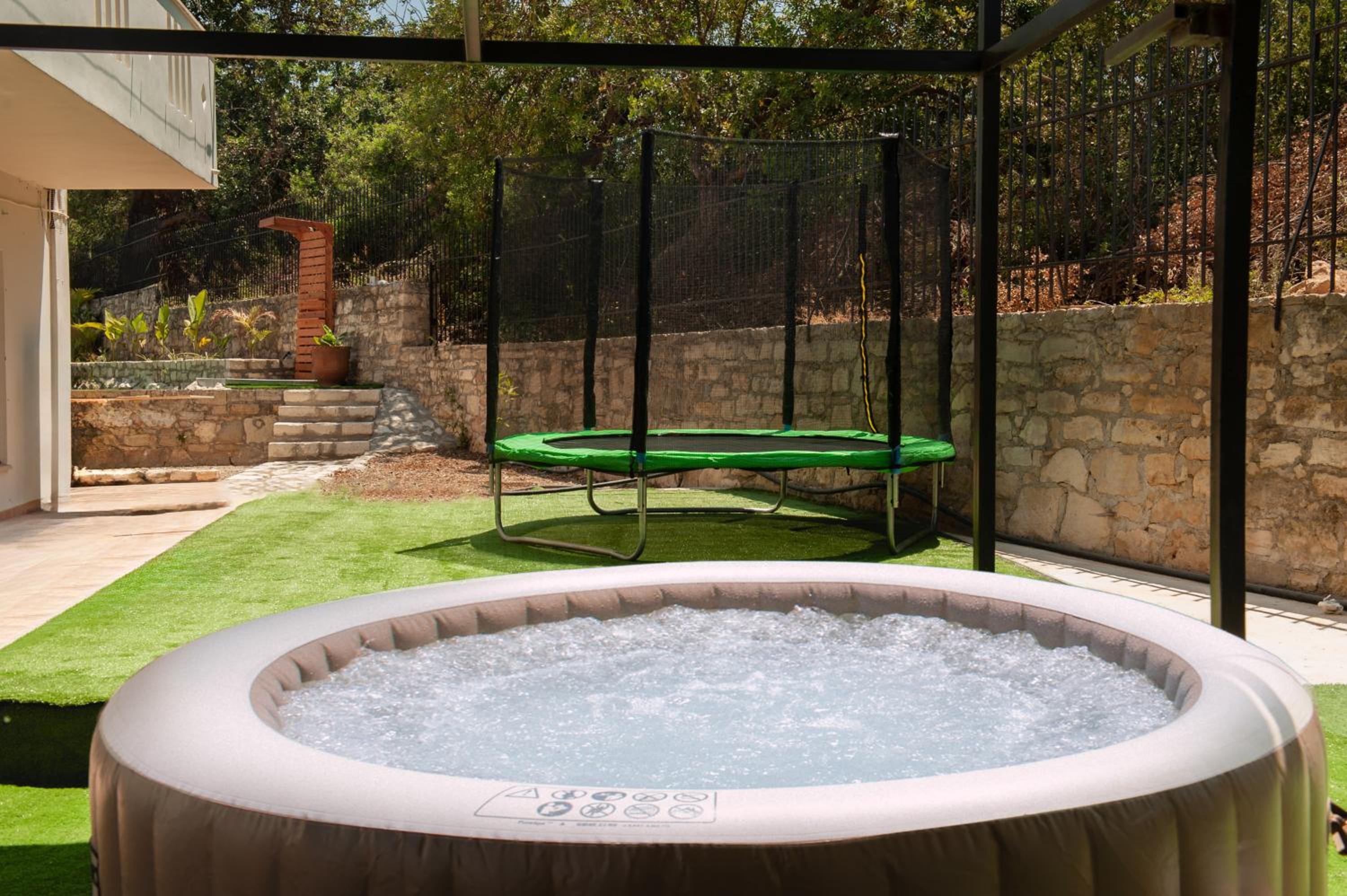 Fisi & Wellness Exclusive Villa with Spa Vibes