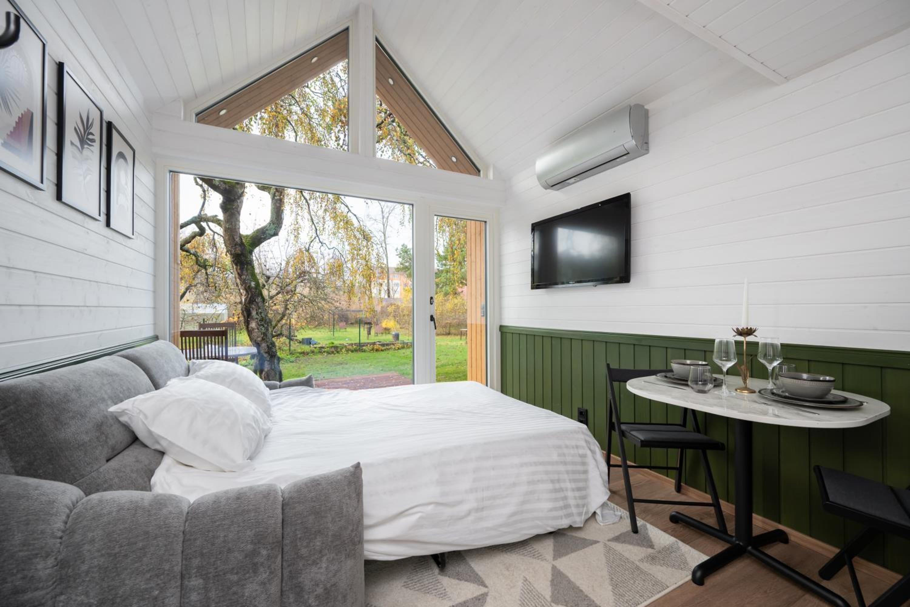 Private small house with sauna and terrace in Tallinn