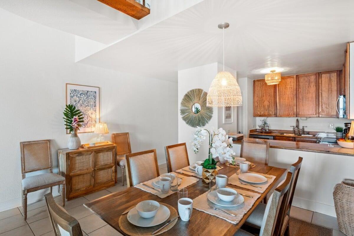 Kamaole Sands 8409 · KAS 8409 Ocean Views from this Freshly Upda