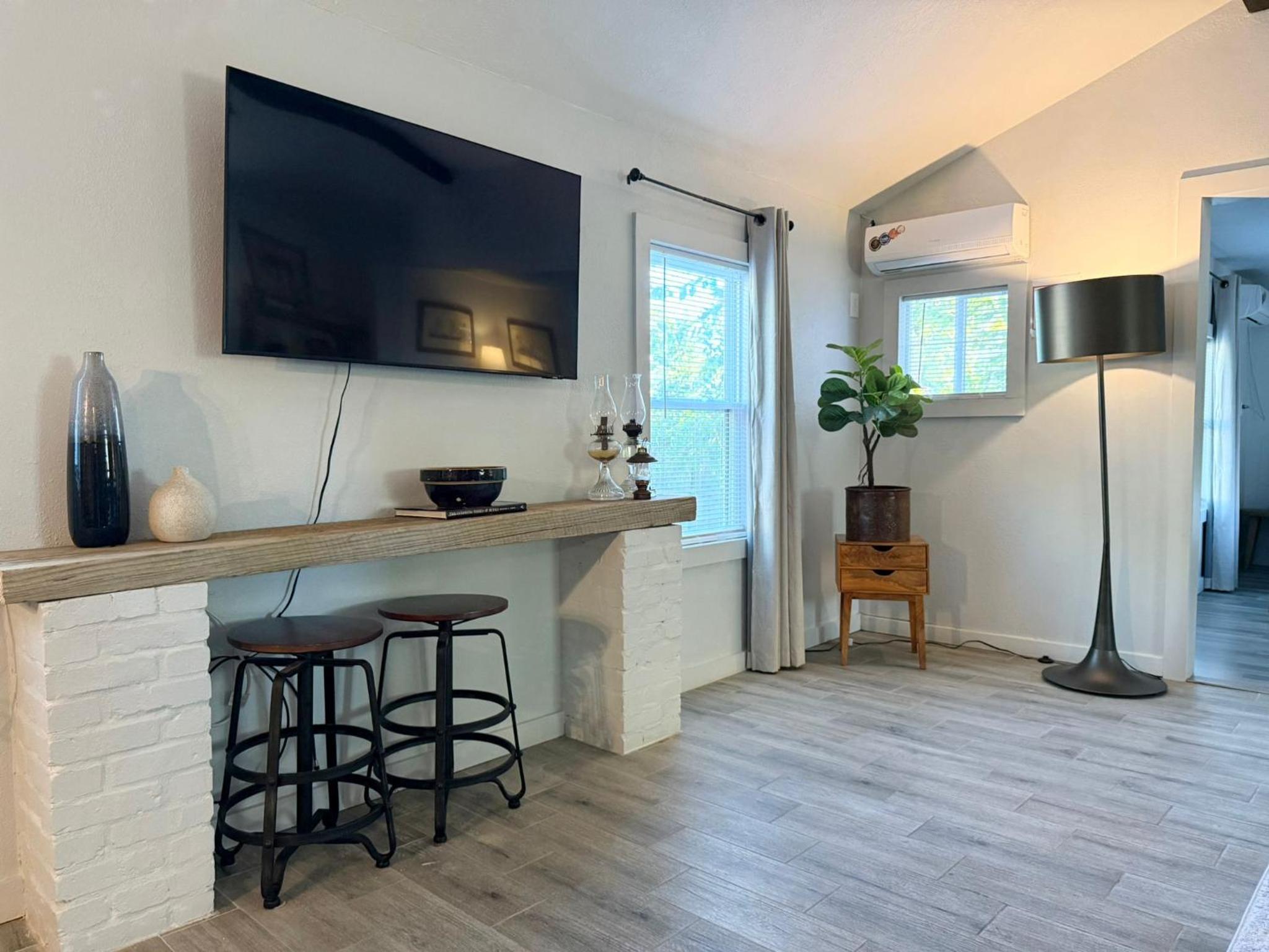1BR Apt 4mins St Anthony Monthly 20 Off #14B