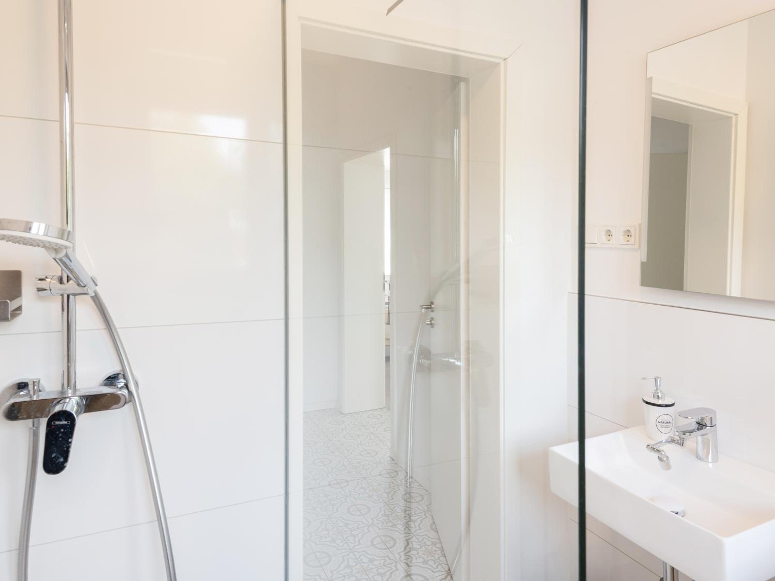 Exklusive Wohnung mit Ahrblick 3