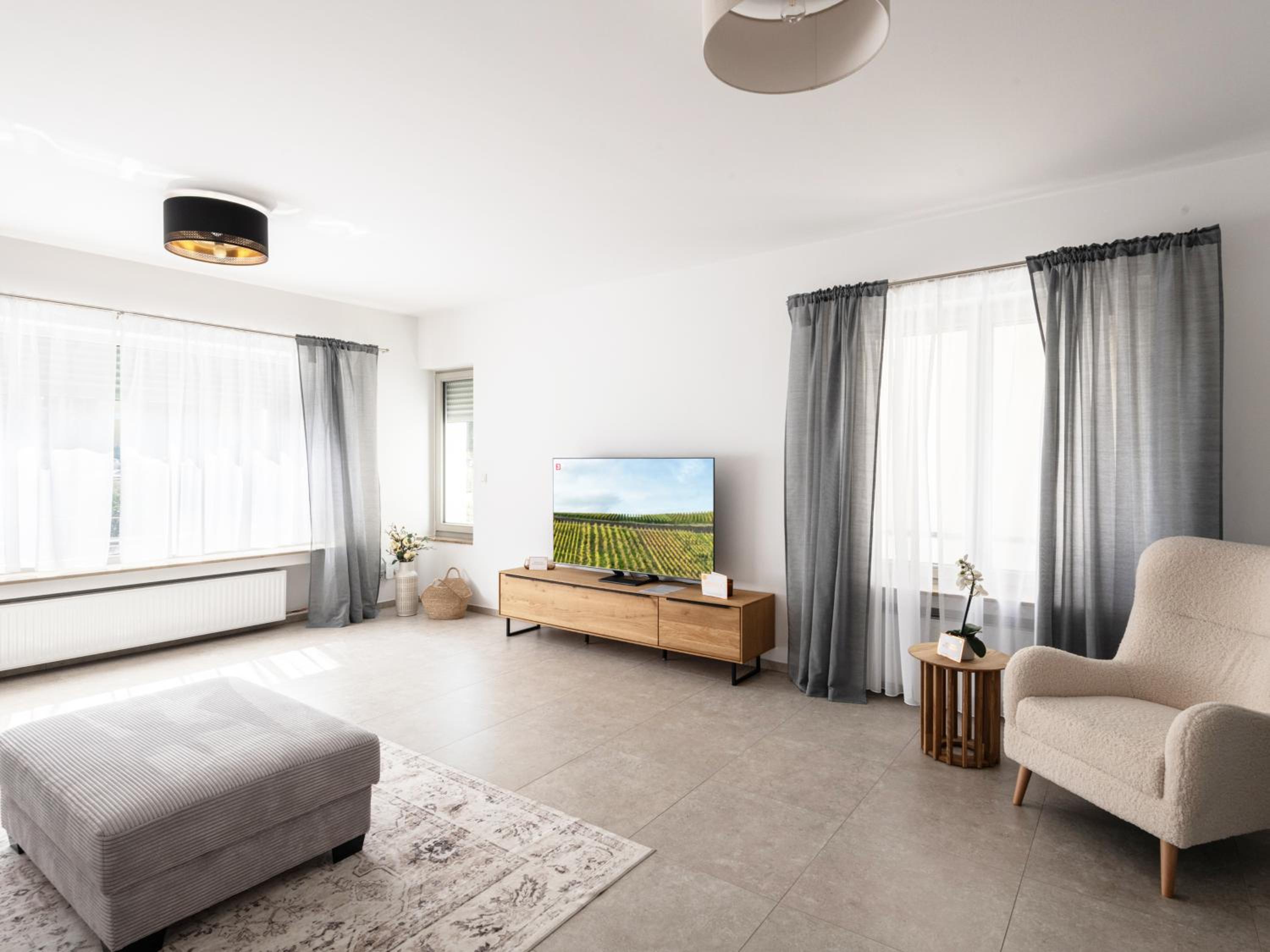 Exklusive Wohnung mit Ahrblick 3