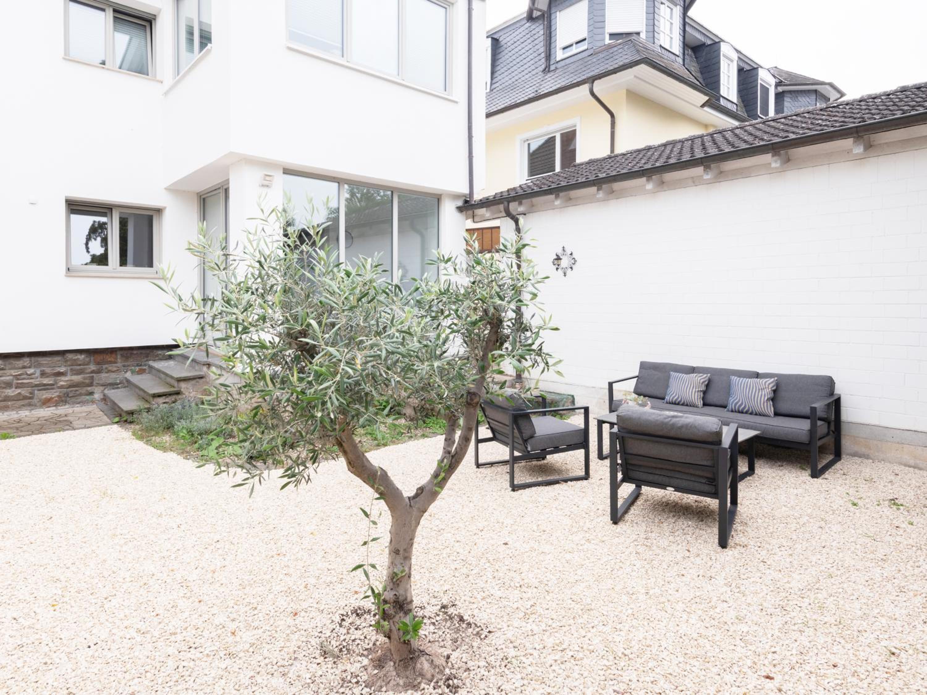 Exklusive Wohnung mit Ahrblick 3