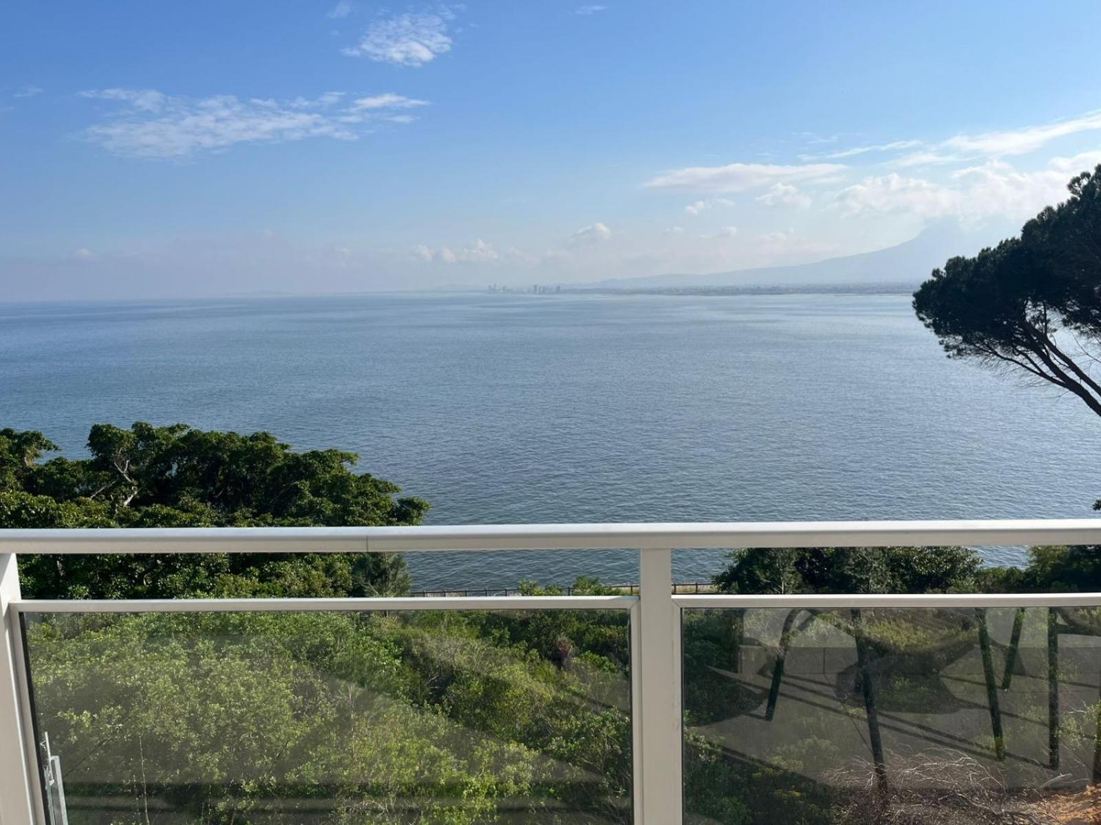 Oceana Views