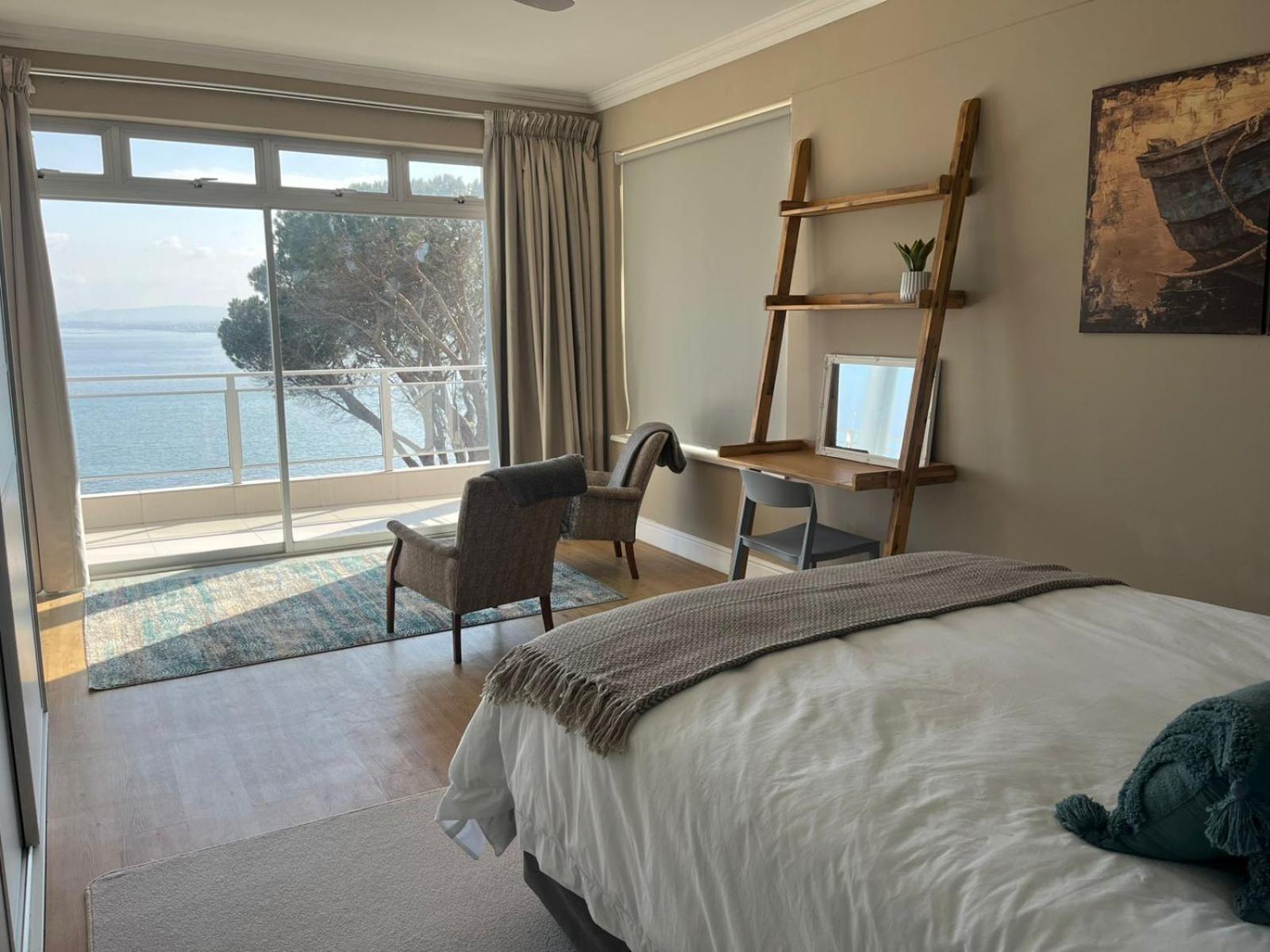 Oceana Views