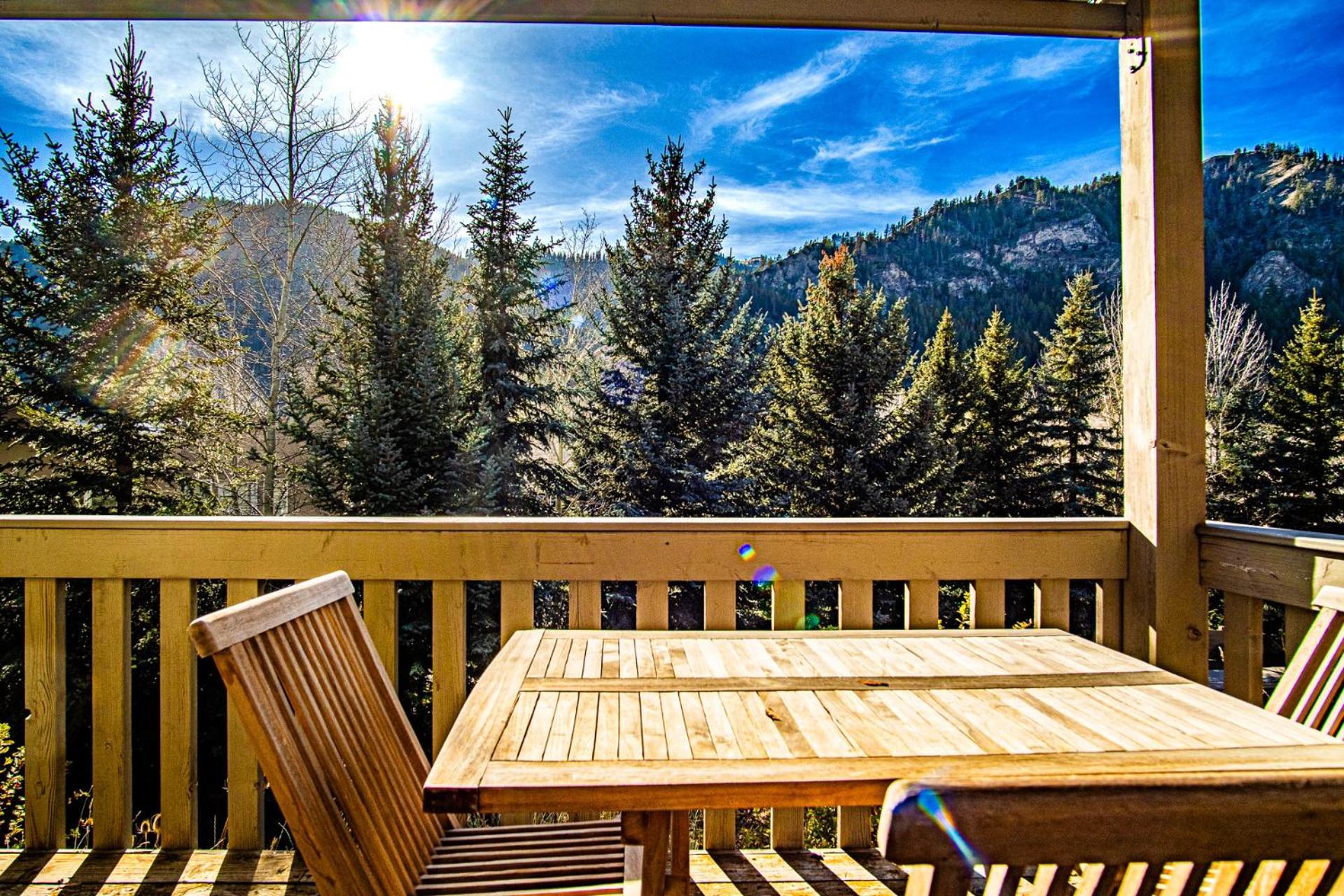 SV109 - Walk to Lifts & Town - Hot Tub & Pool