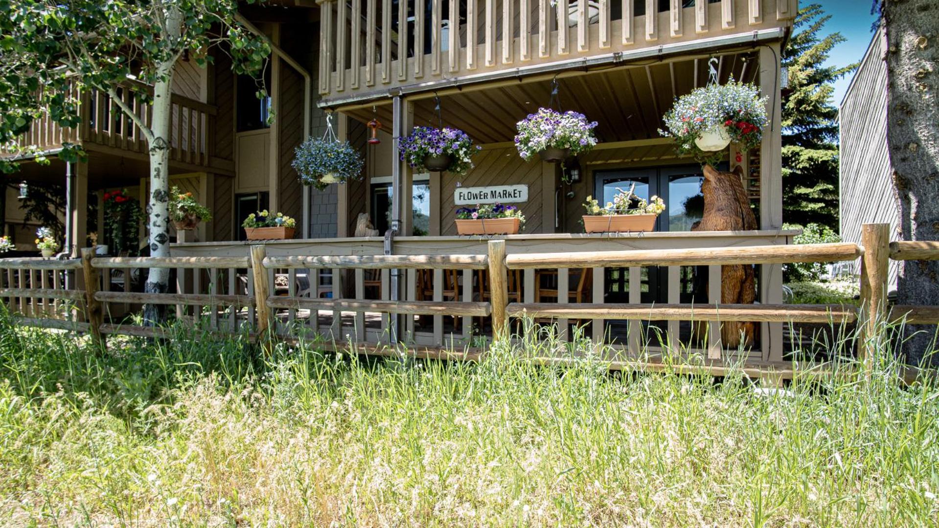 SV131 - Walk to Lifts & Town - Hot Tub & Pool